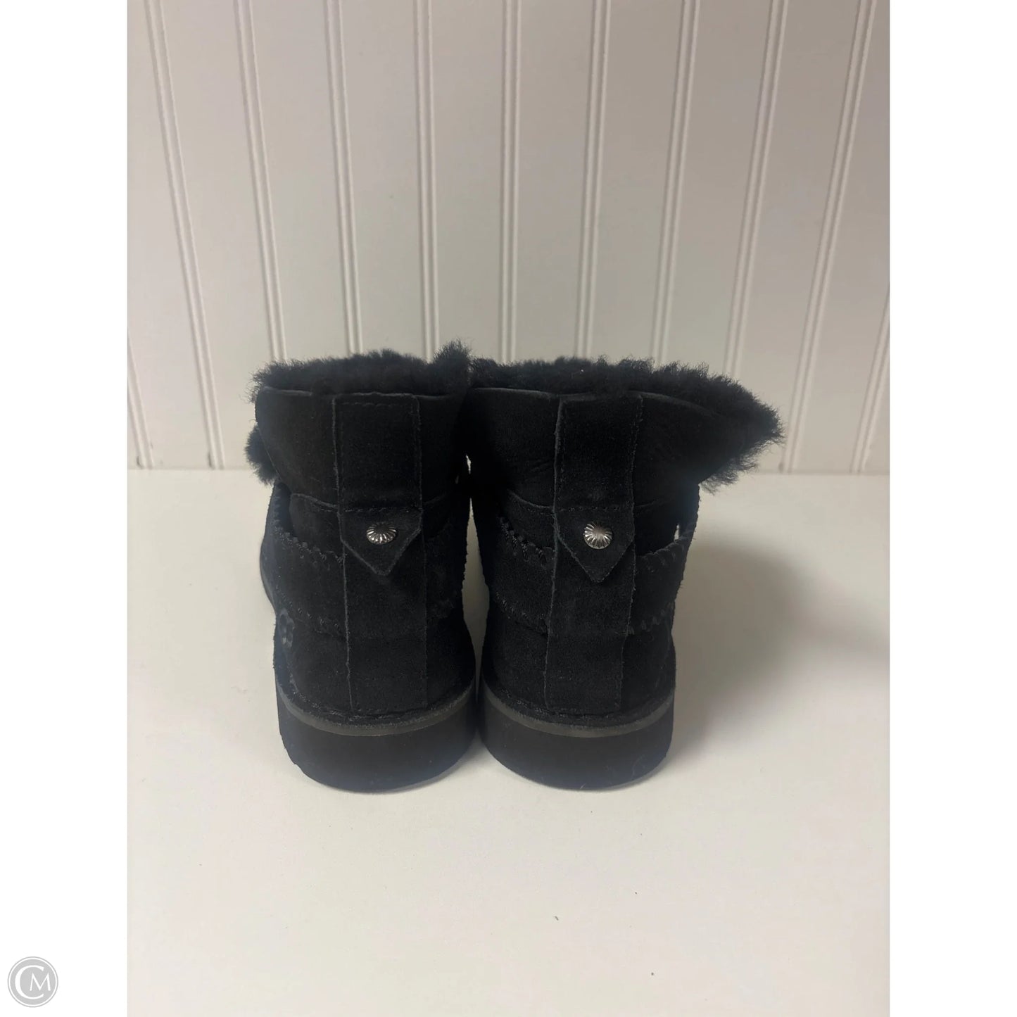 Boots Designer By Ugg In Black, Size: 7