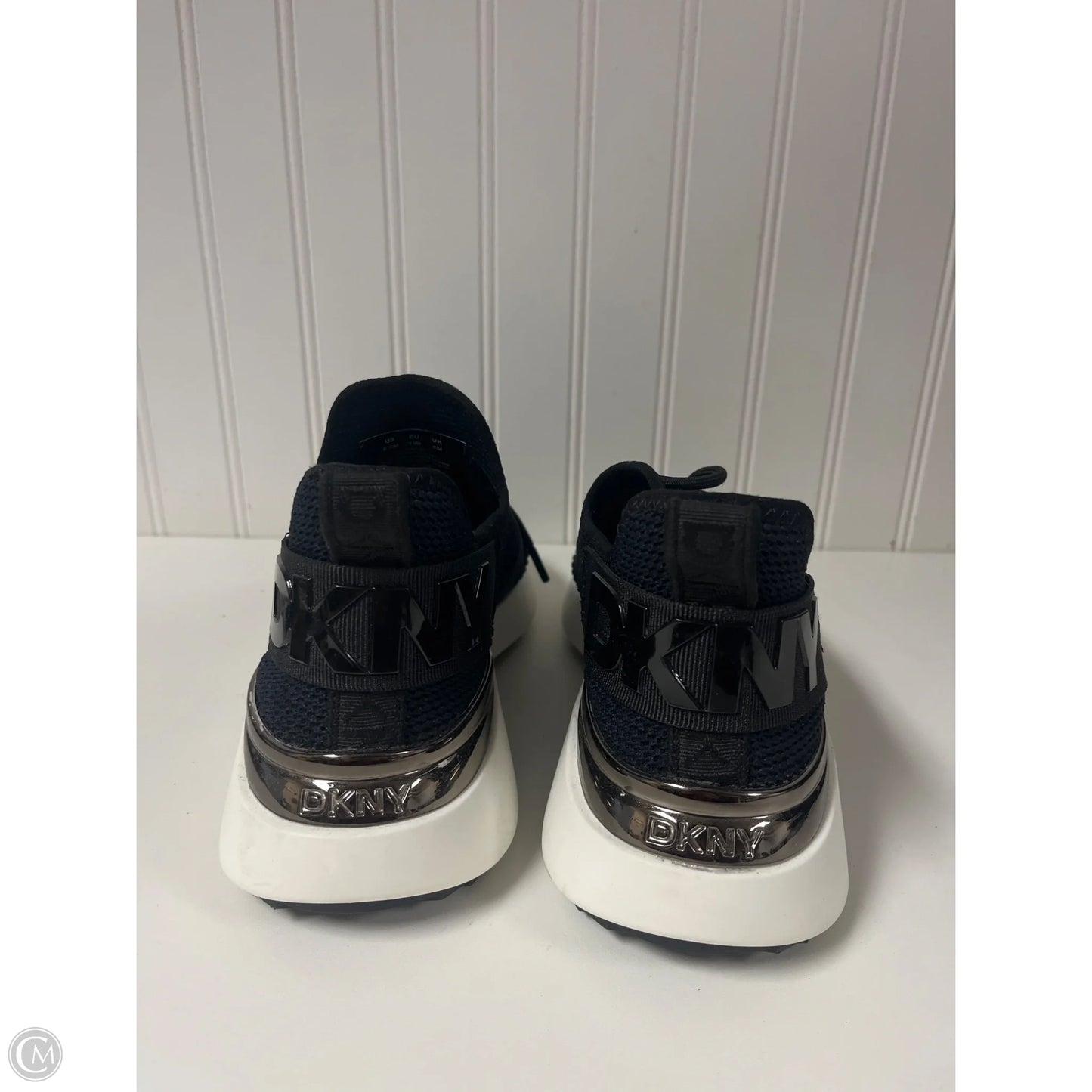 Shoes Sneakers By Dkny In Black, Size: 8.5