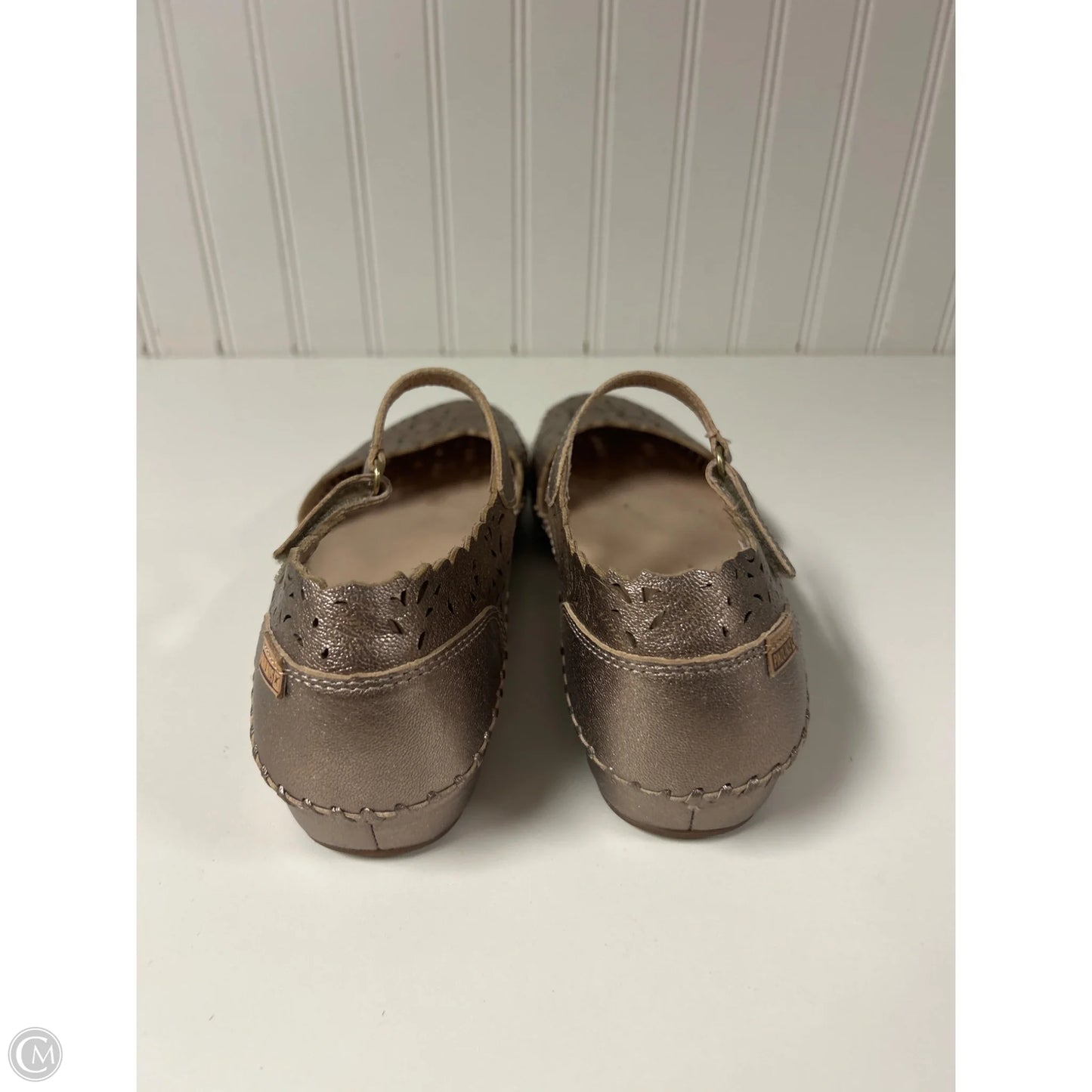 Shoes Flats By Pikolinos In Gold, Size: 8.5