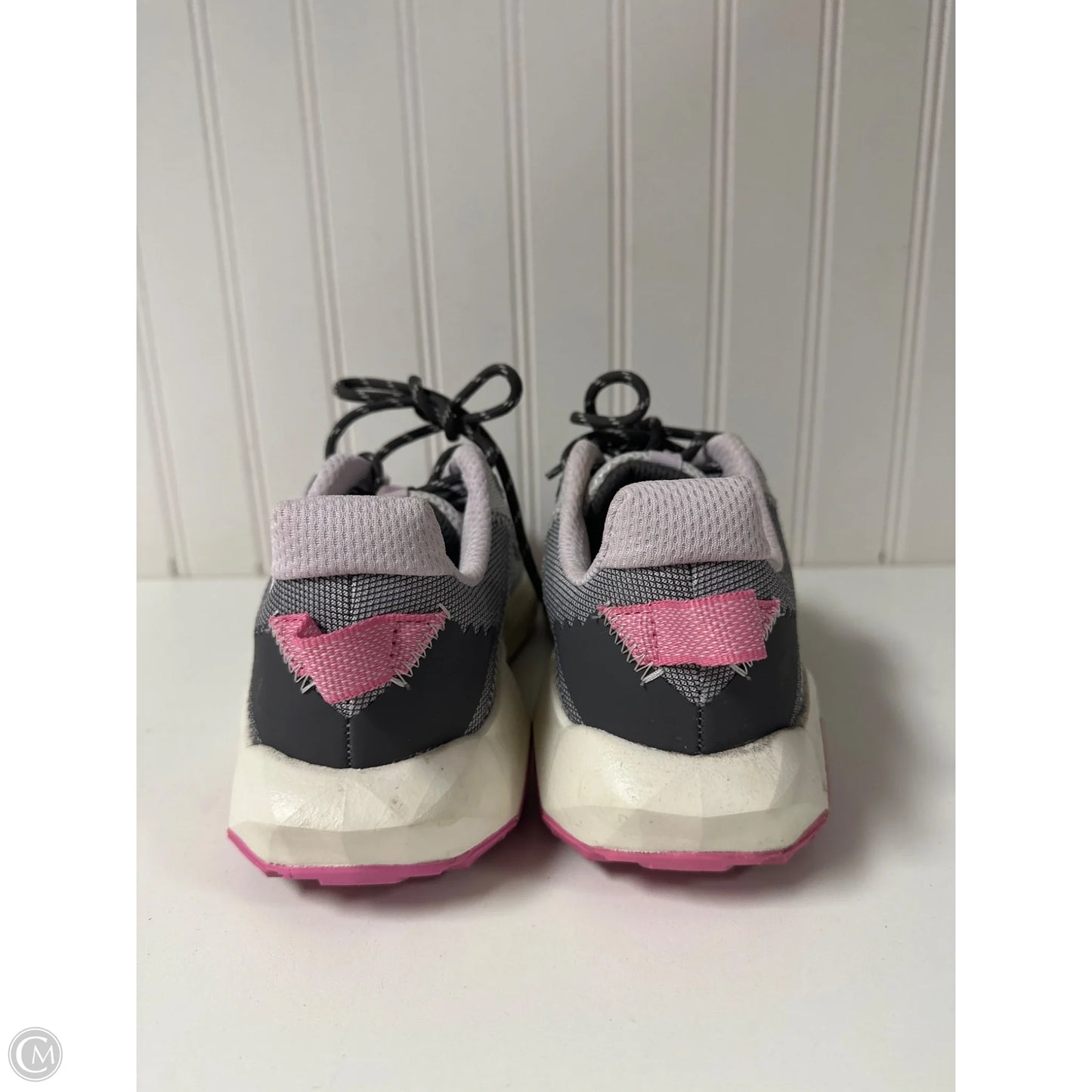 Shoes Athletic By New Balance In Green & Pink, Size: 8