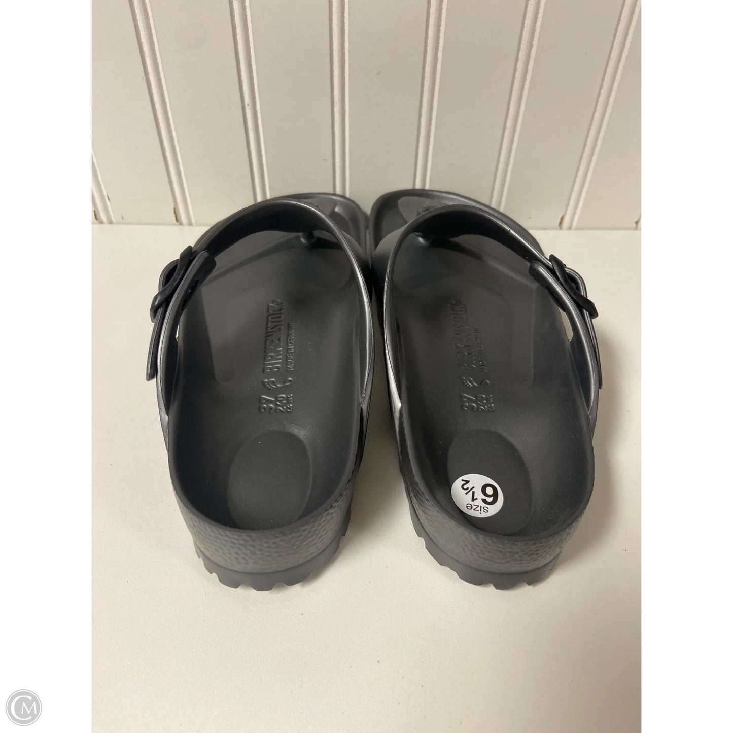 Sandals Flip Flops By Birkenstock In Grey, Size: 6.5