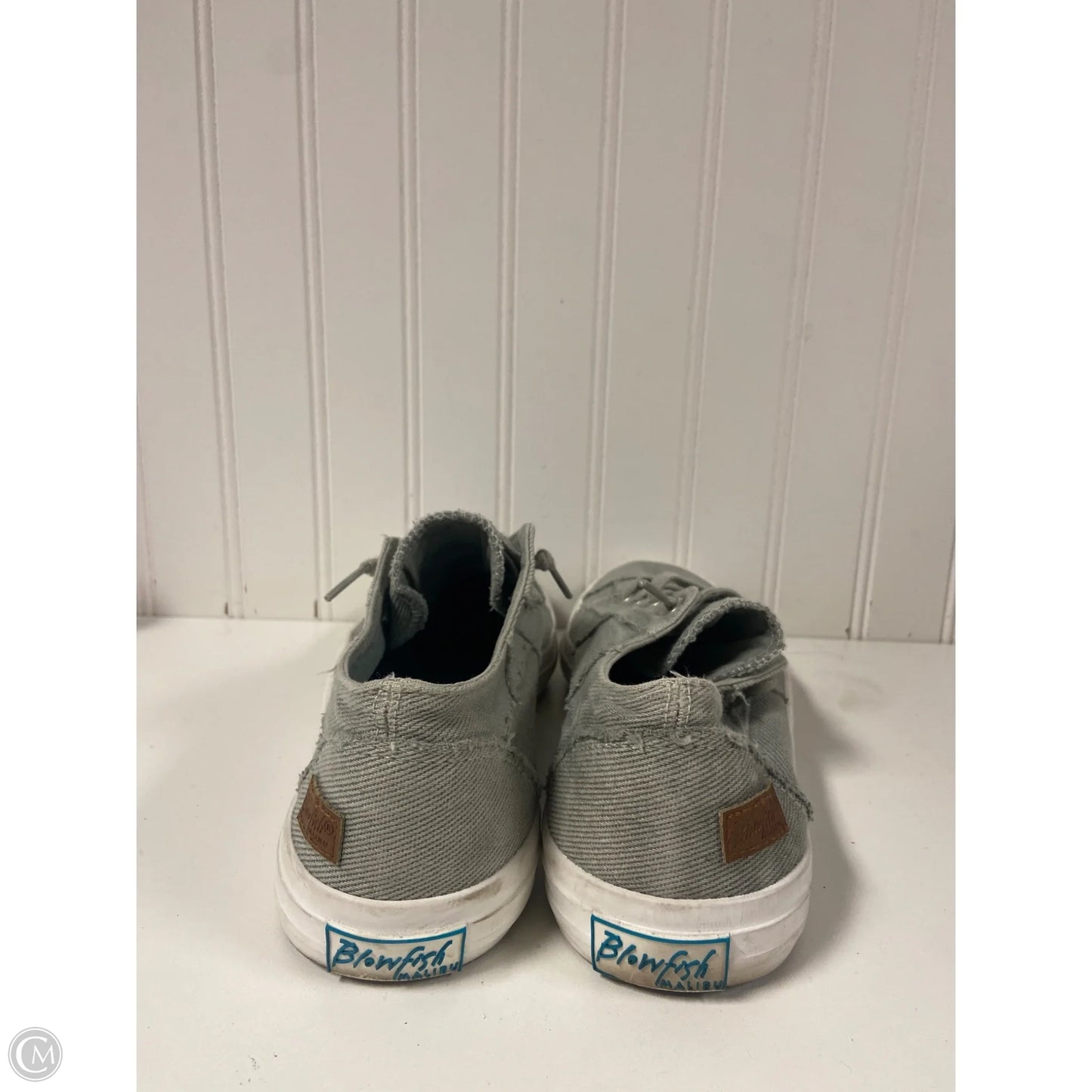 Shoes Flats By Blowfish In Grey, Size: 10