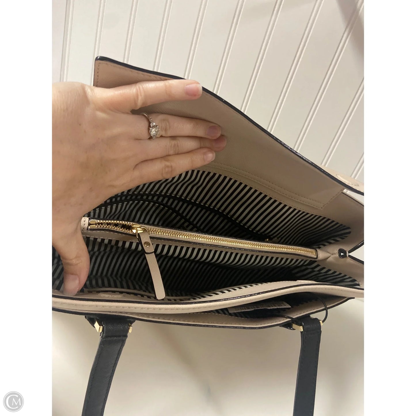 Handbag Designer By Kate Spade, Size: Large
