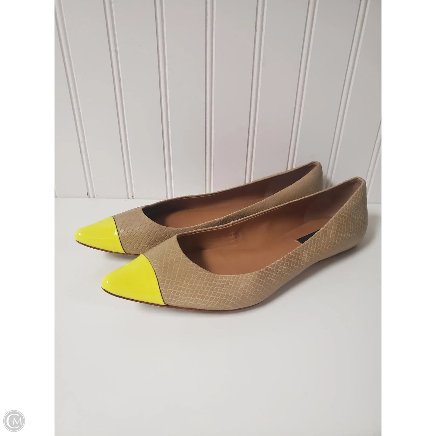 Shoes Flats By Ann Taylor In Taupe, Size: 8.5