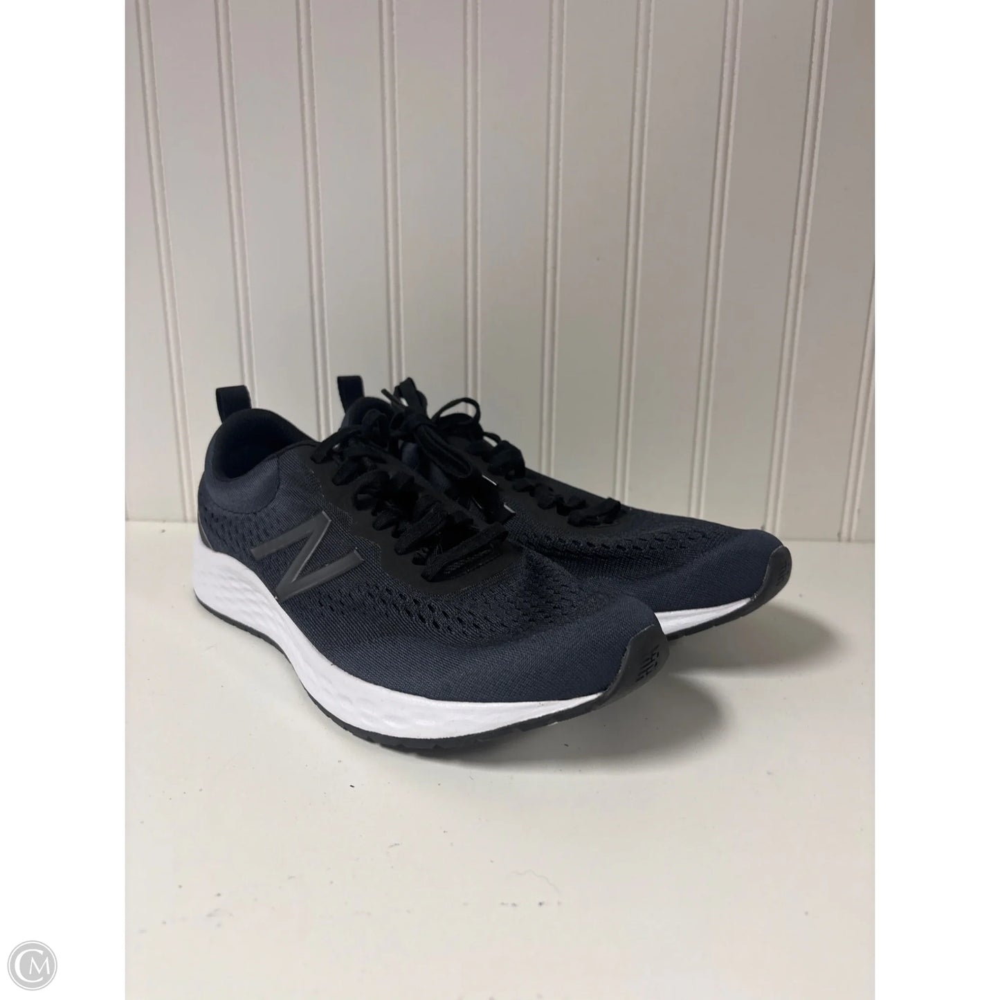 Shoes Athletic By New Balance In Black & Blue, Size: 10