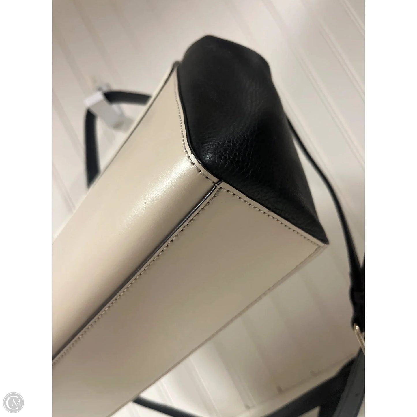 Handbag Designer By Kate Spade, Size: Medium