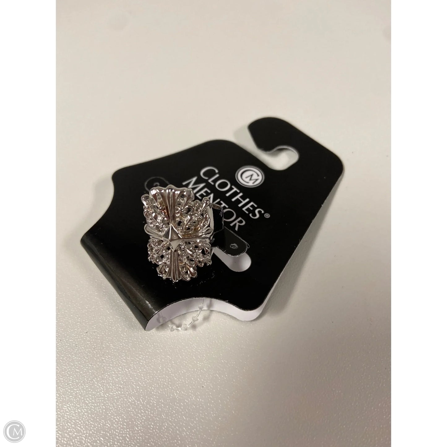 Ring Statement By Clothes Mentor, Size: 6