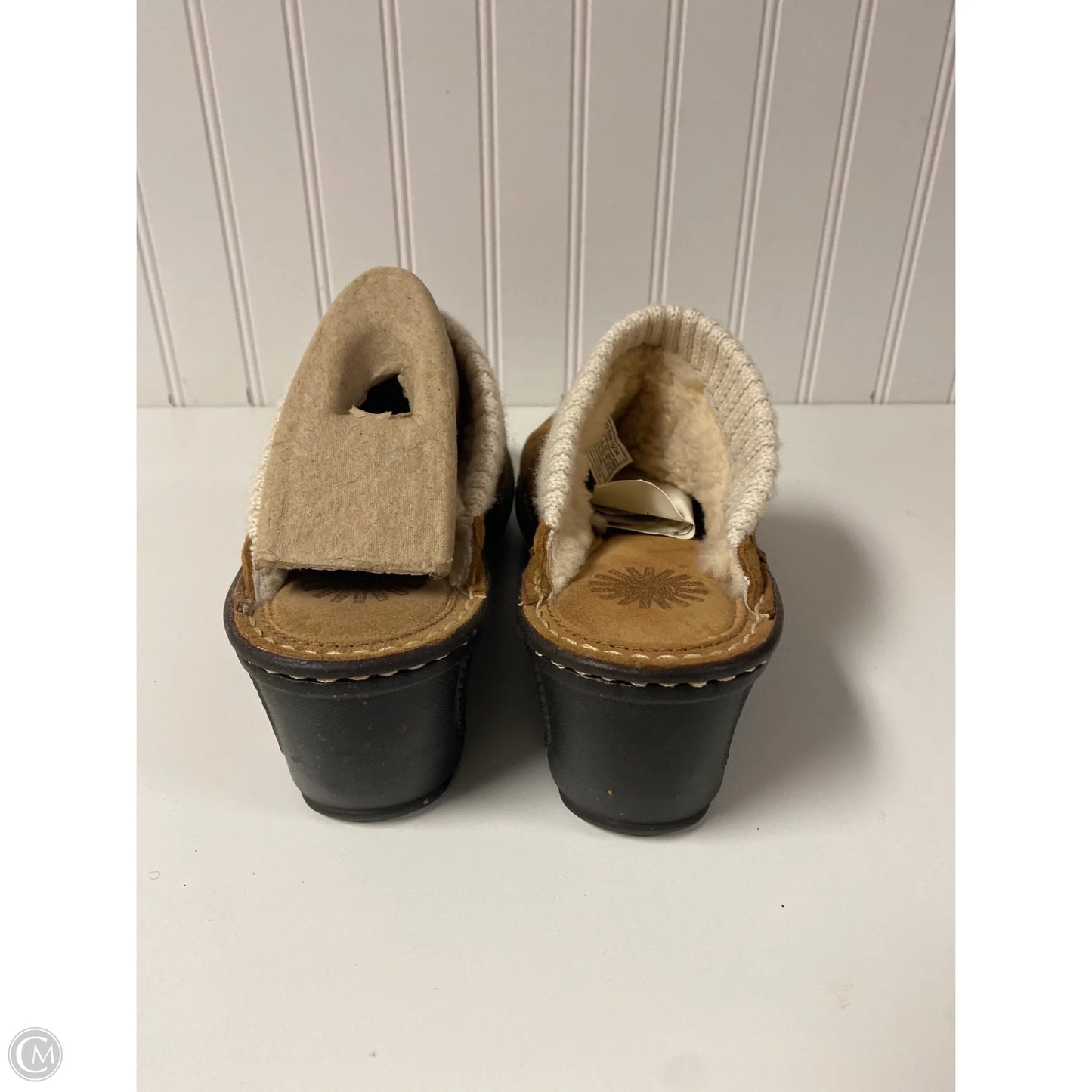 Accessory Designer Label By Ugg, Size: 10