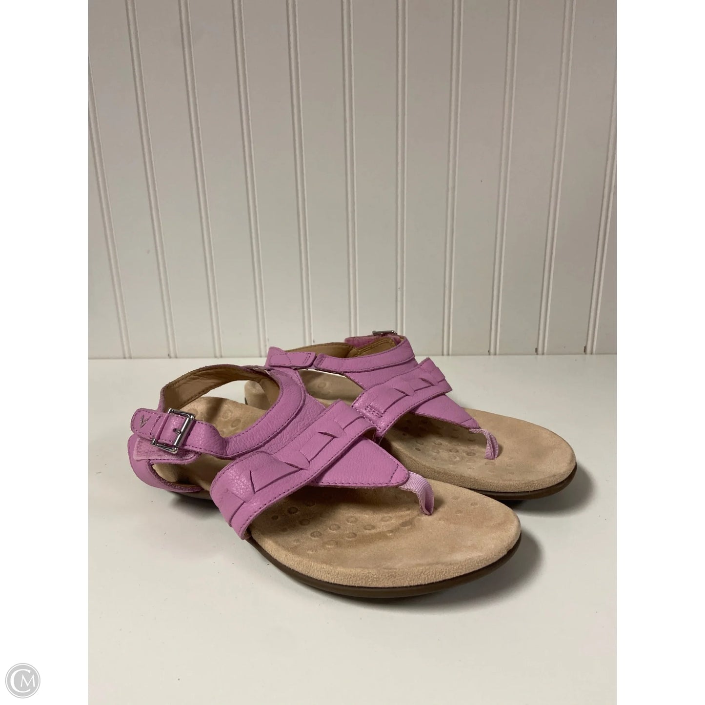 Sandals Flats By Vionic In Purple, Size: 6.5