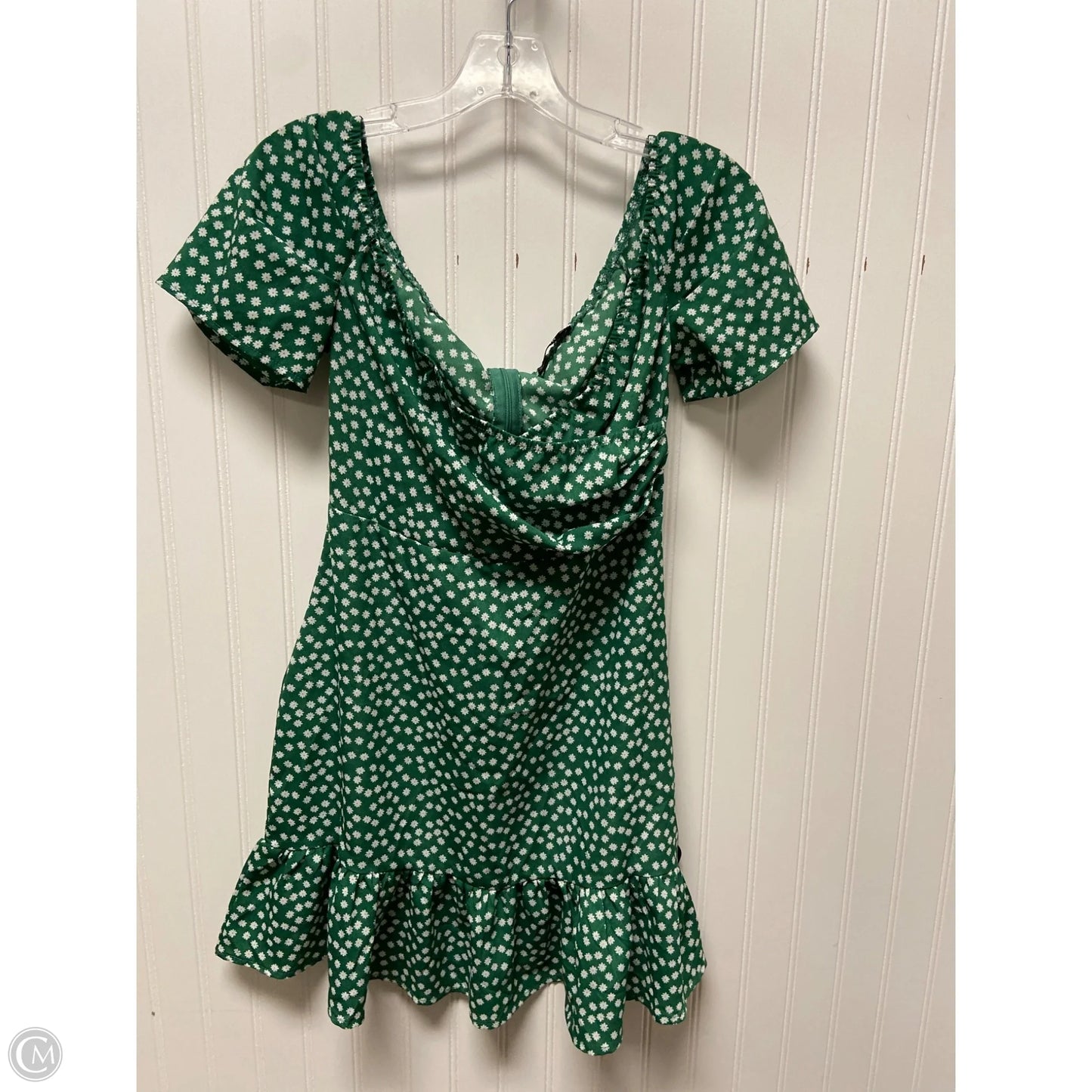 Dress Casual Short By Shein In Green & White, Size: S
