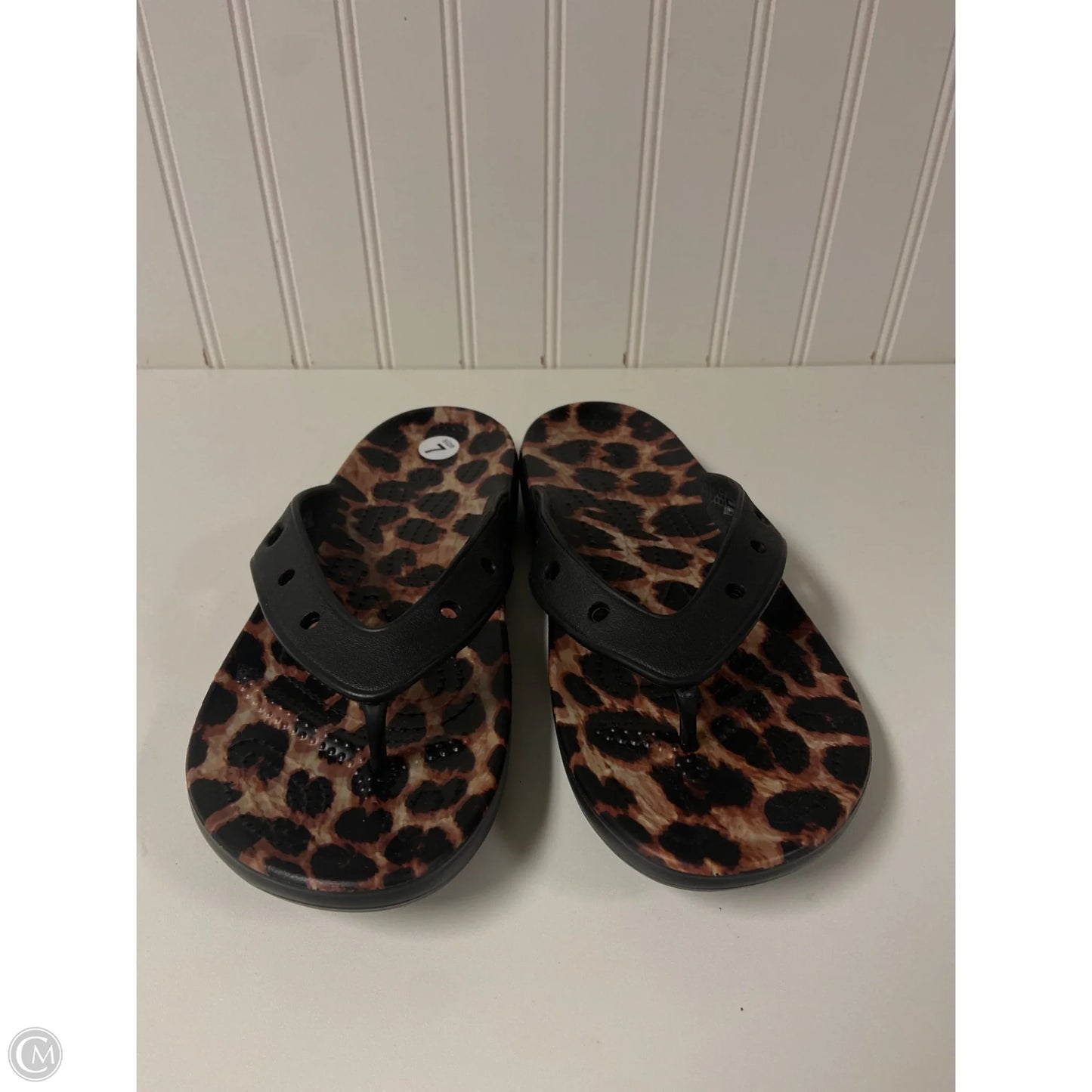 Sandals Flip Flops By Crocs In Animal Print, Size: 7