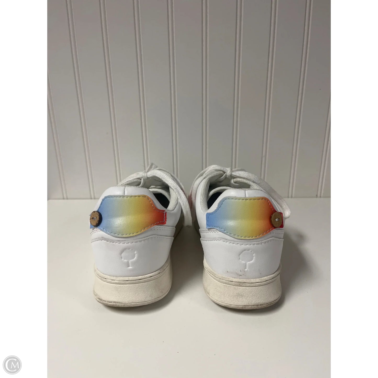 Shoes Sneakers By Clothes Mentor In Yellow, Size: 9.5