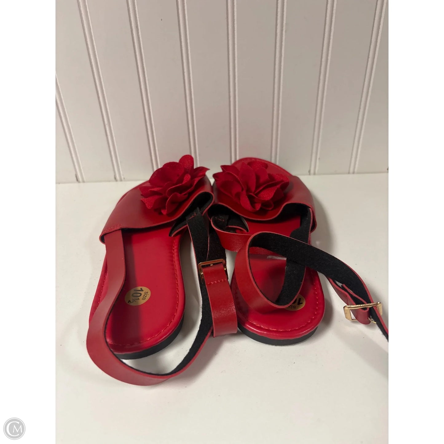 Sandals Flats By Clothes Mentor In Red, Size: 10.5
