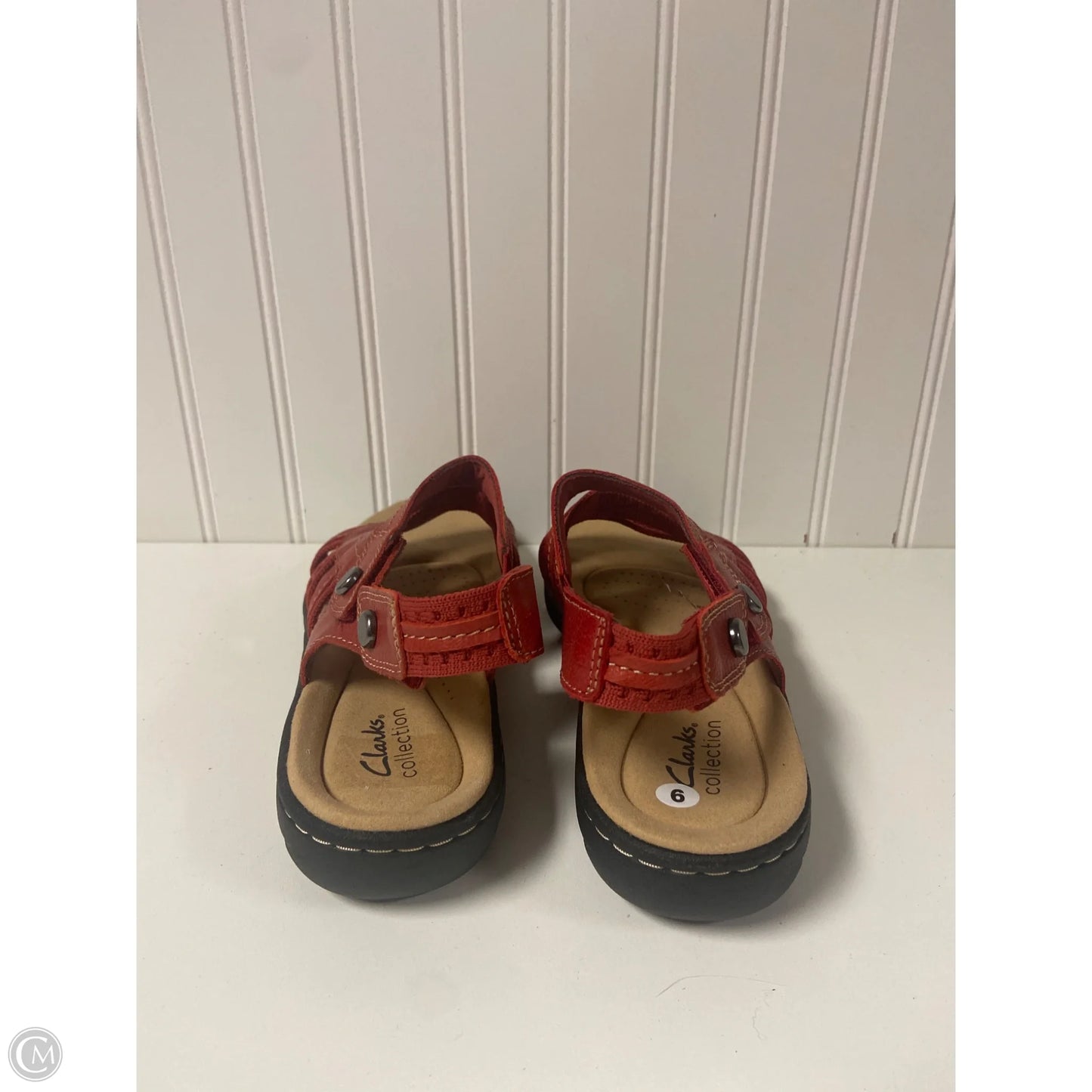 Sandals Flats By Clarks In Red, Size: 9