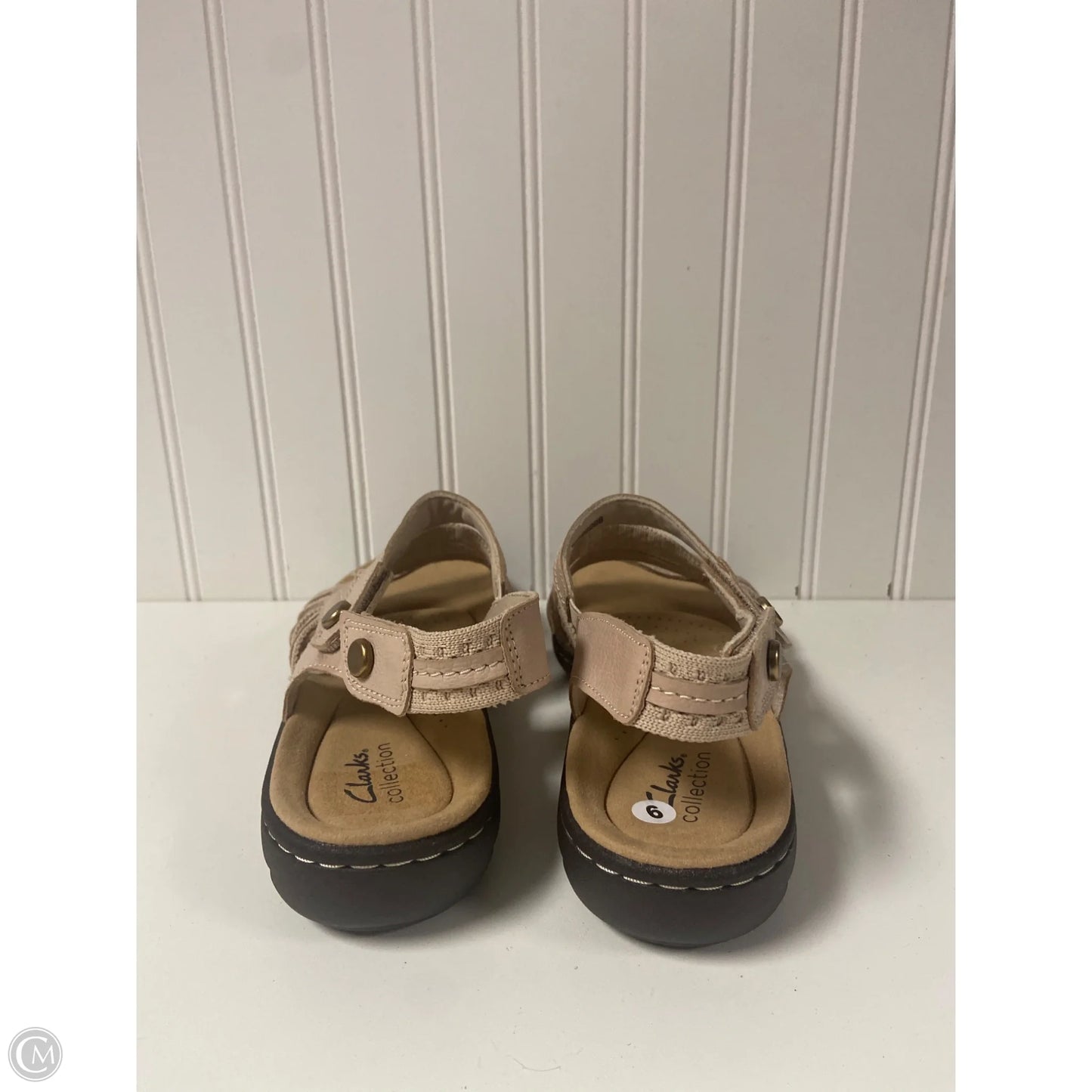 Sandals Flats By Clarks In Taupe, Size: 9