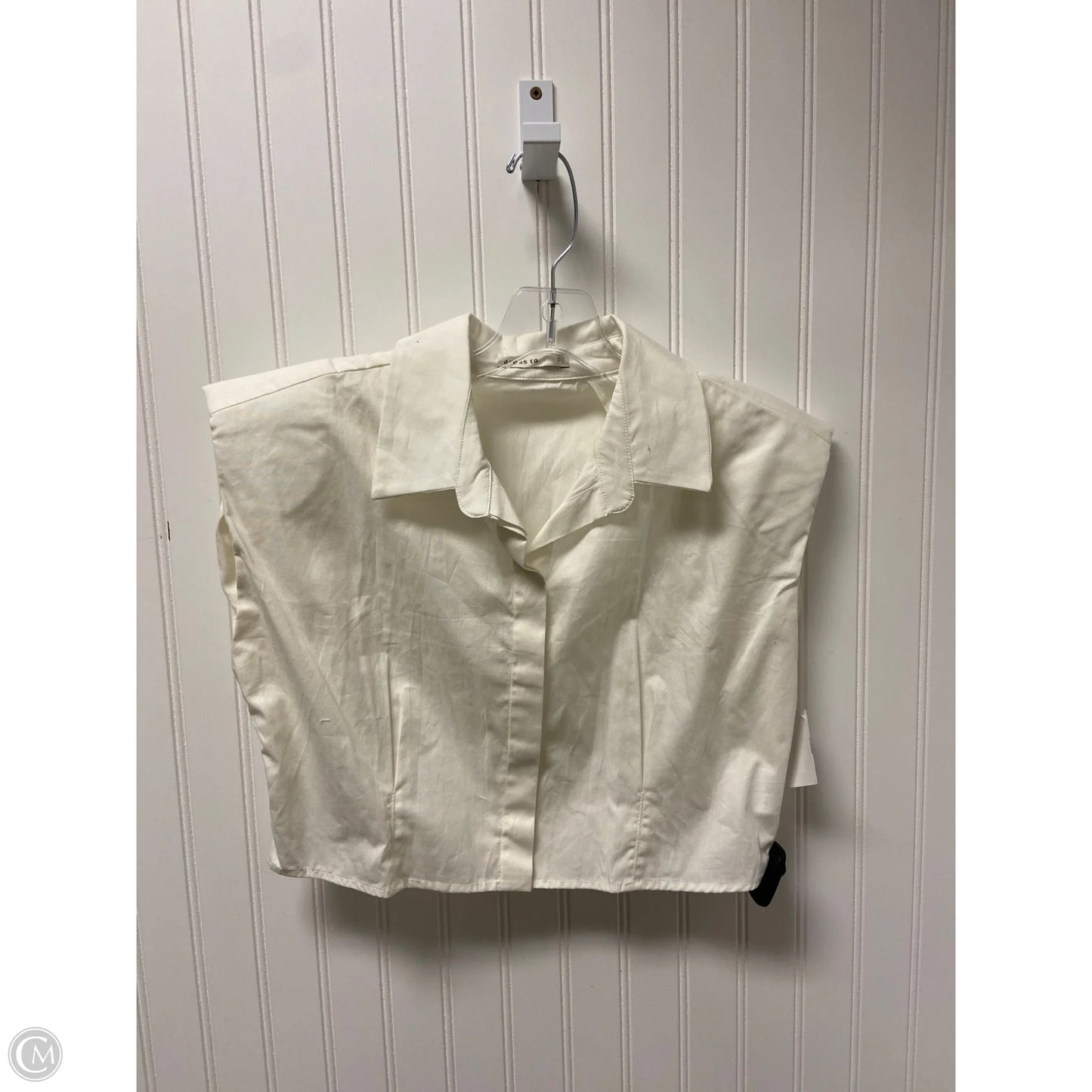Top Sleeveless By Clothes Mentor In White, Size: Sp