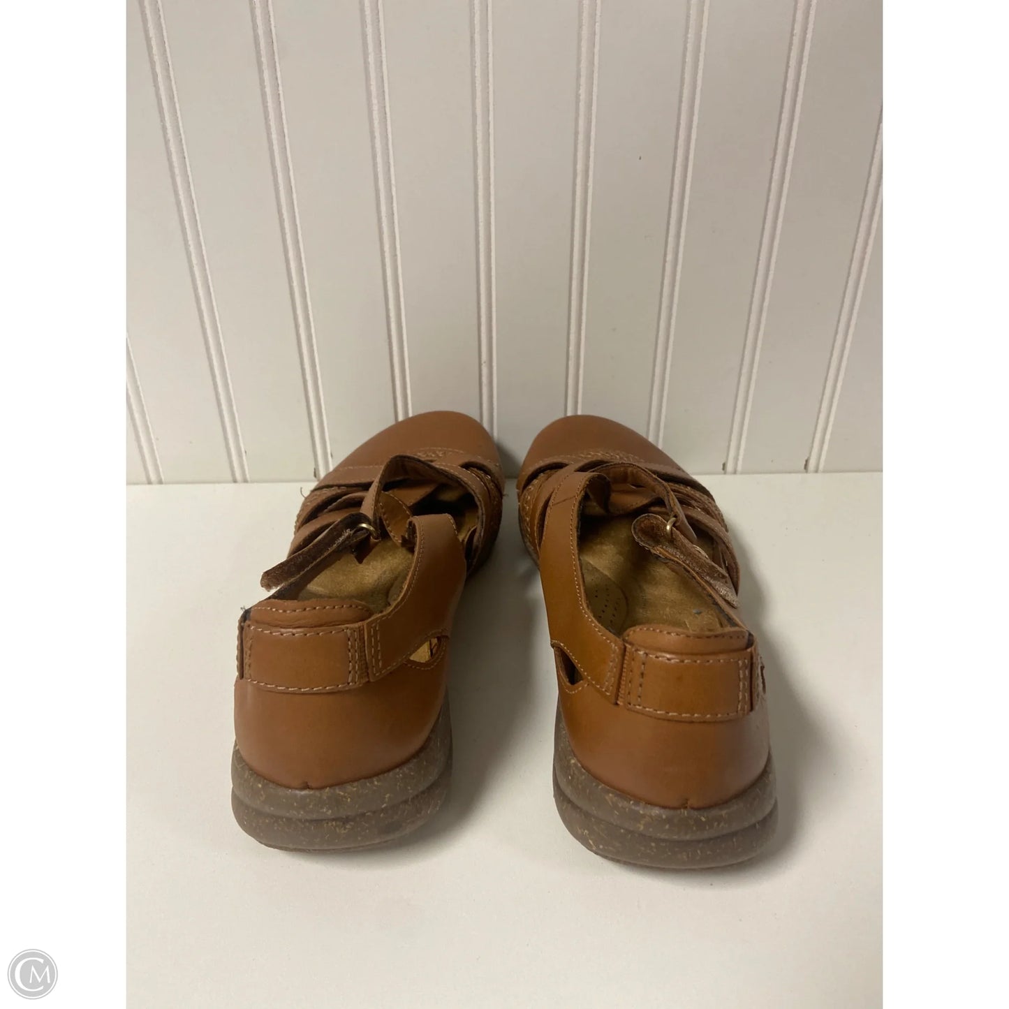 Shoes Flats By Clarks In Tan, Size: 8.5