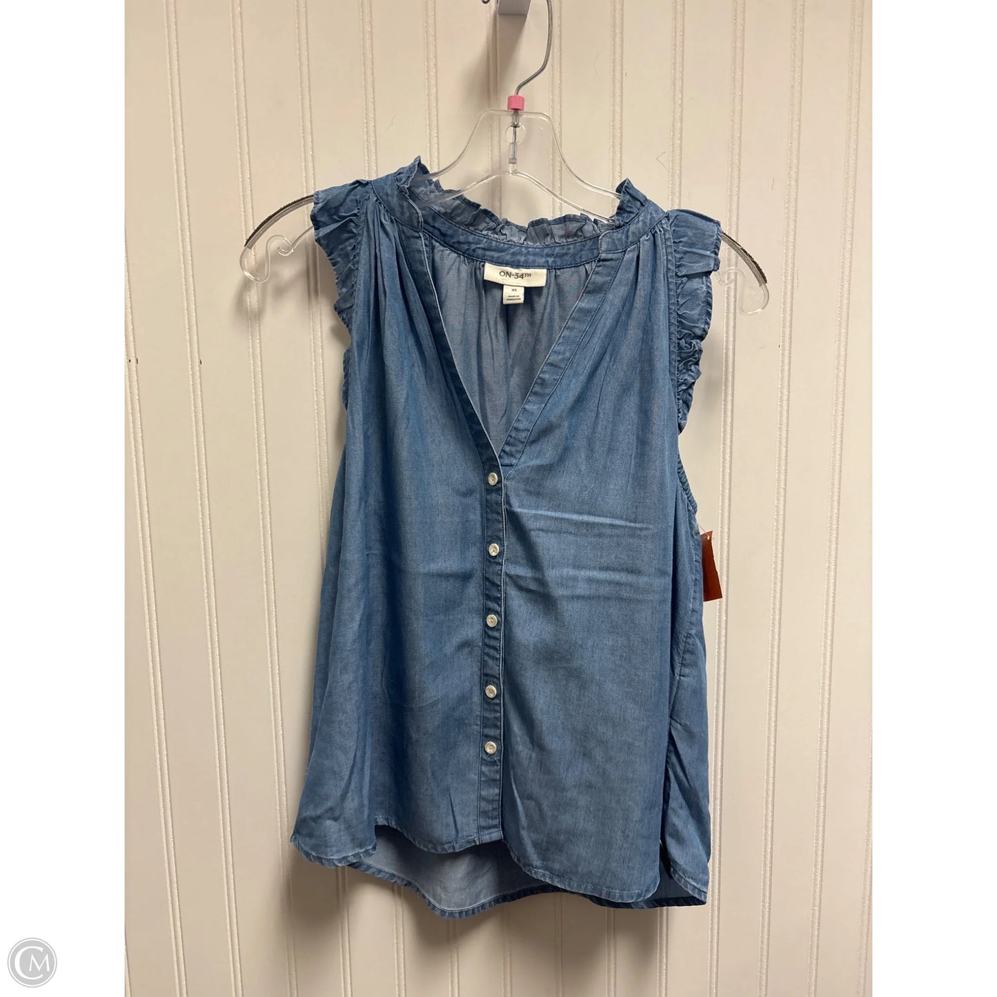 Top Sleeveless By Clothes Mentor In Blue Denim, Size: Xs