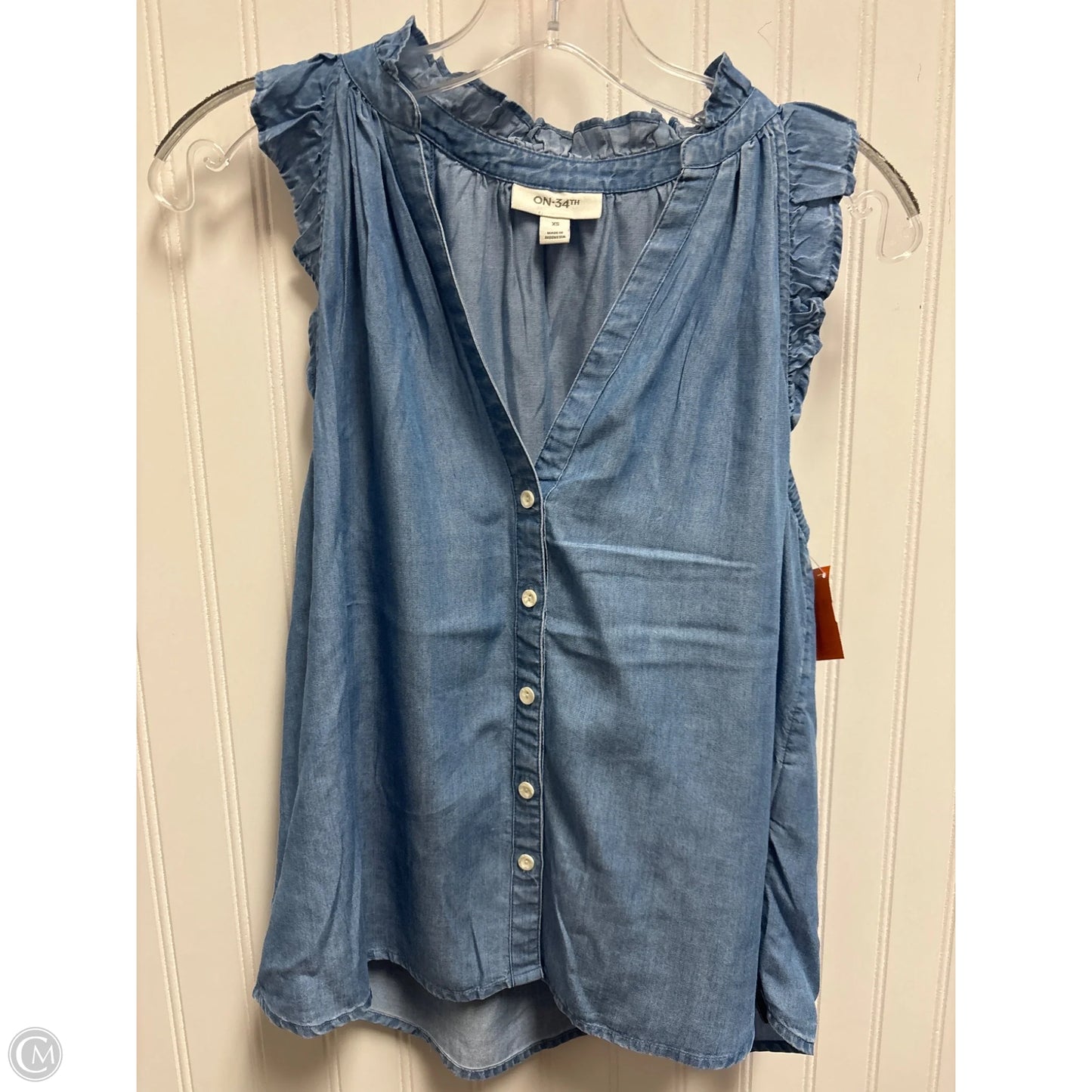 Top Sleeveless By Clothes Mentor In Blue Denim, Size: Xs