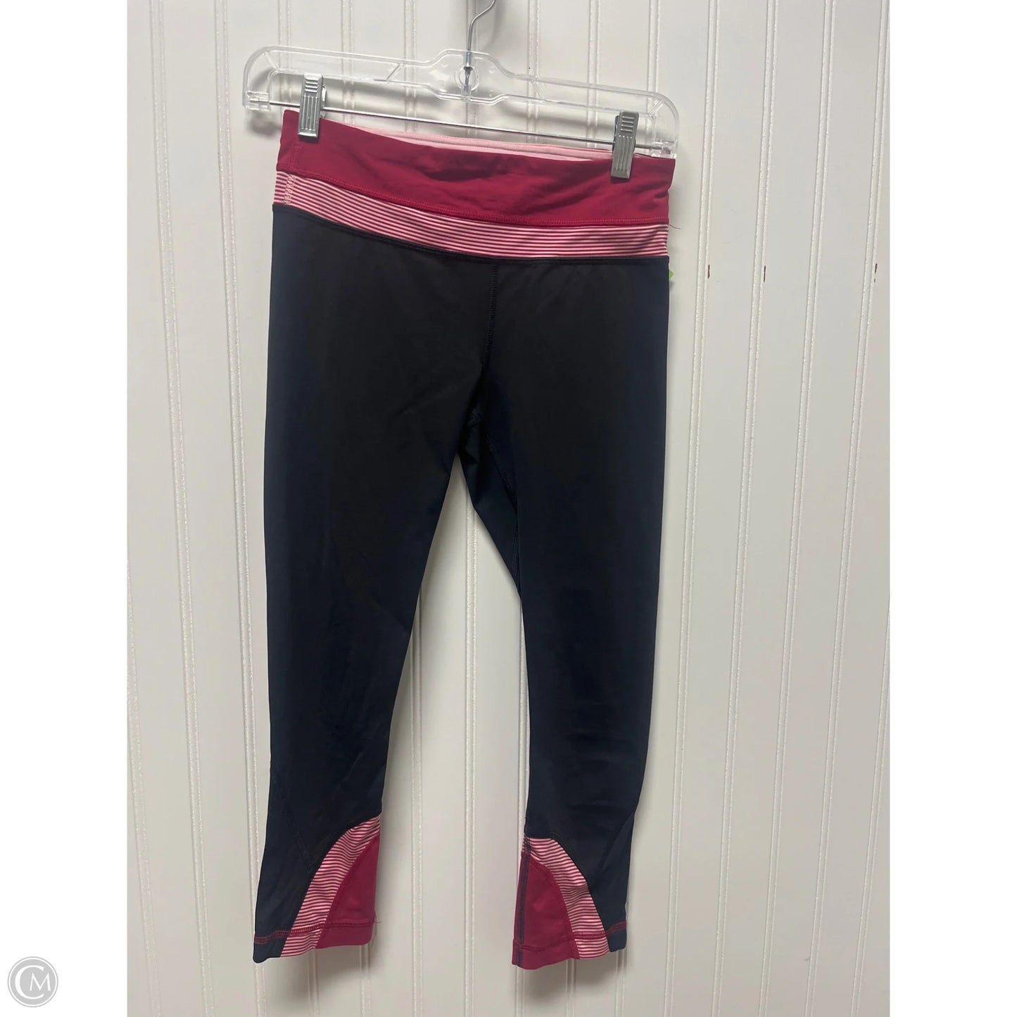 Athletic Leggings Capris By Lululemon In Black & Pink, Size: S