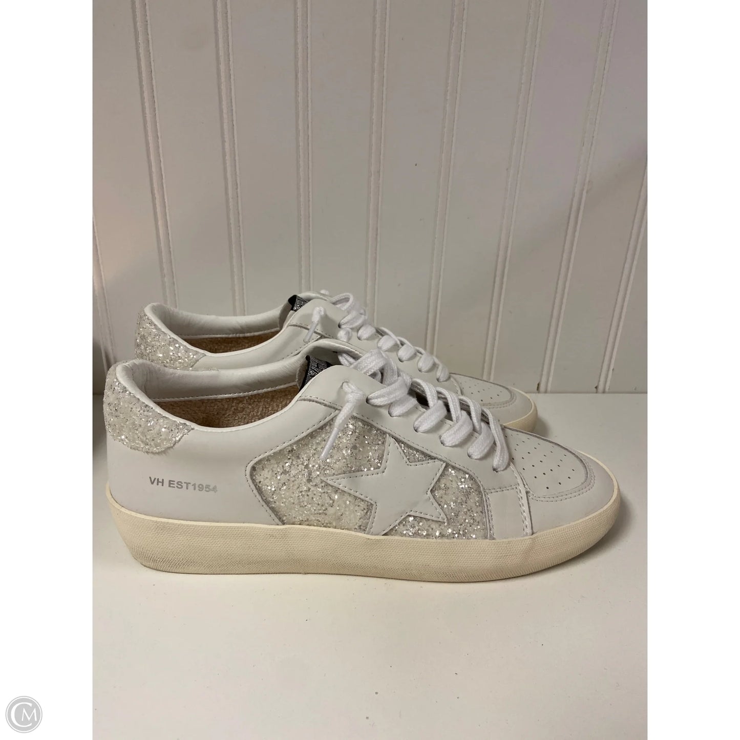 Shoes Sneakers By Vintage Havana In White, Size: 10