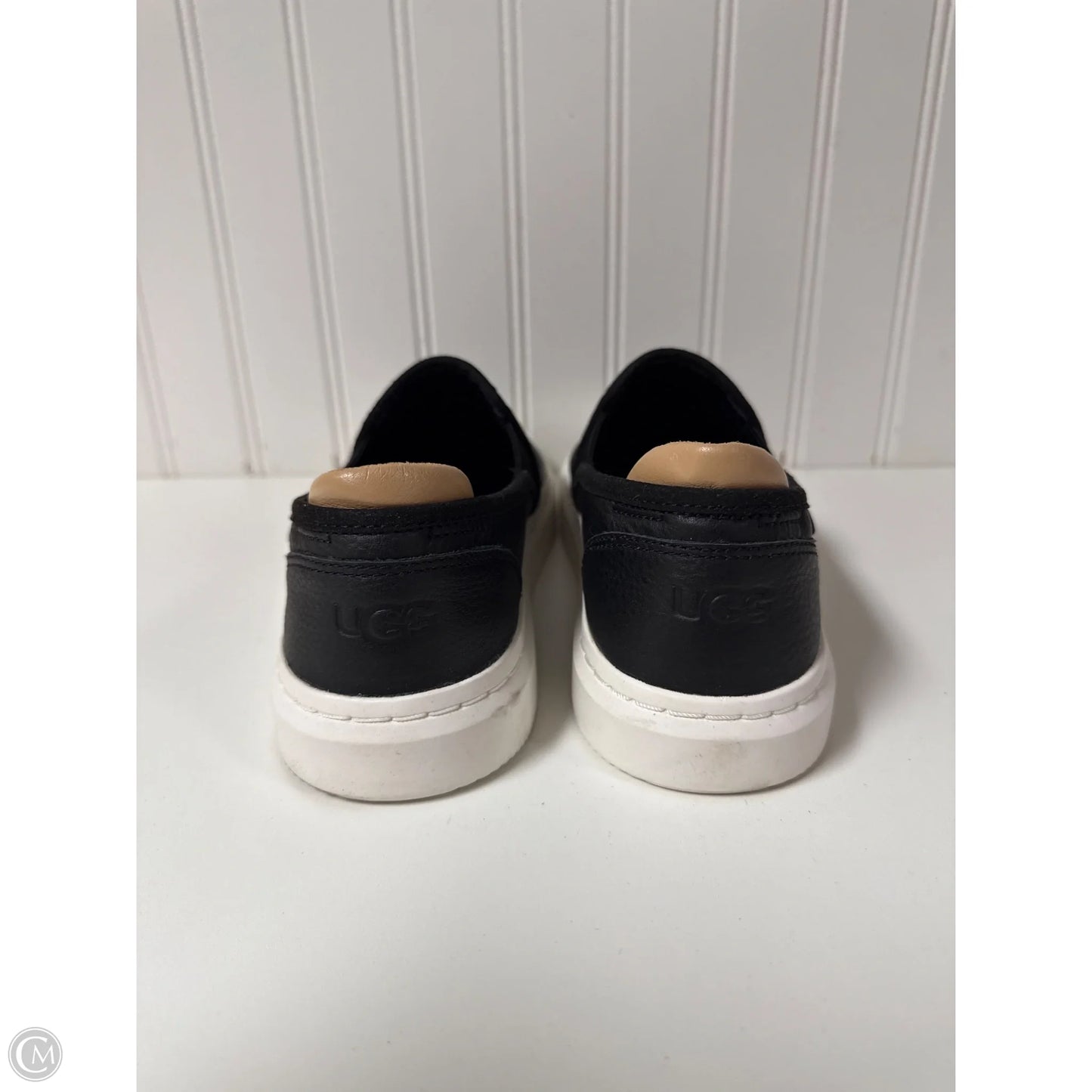 Shoes Designer By Ugg In Black & Brown, Size: 7.5