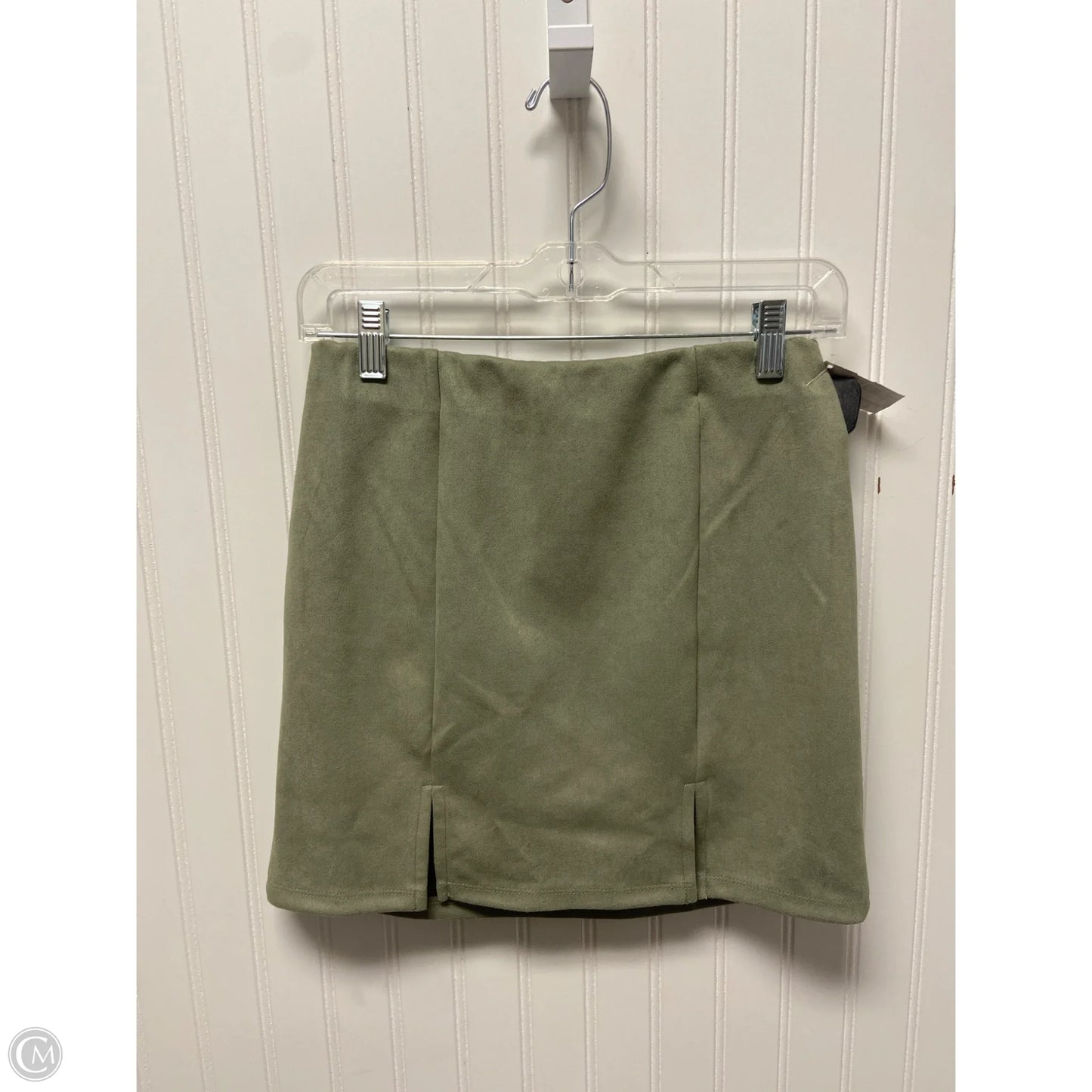 Skirt Mini & Short By Iris In Green, Size: M