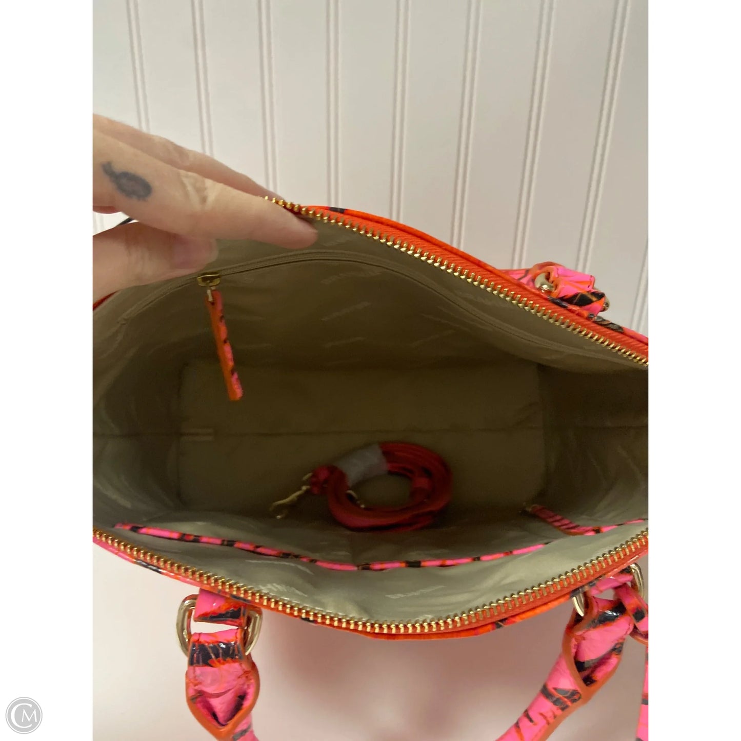 Handbag Designer By Brahmin, Size: Medium