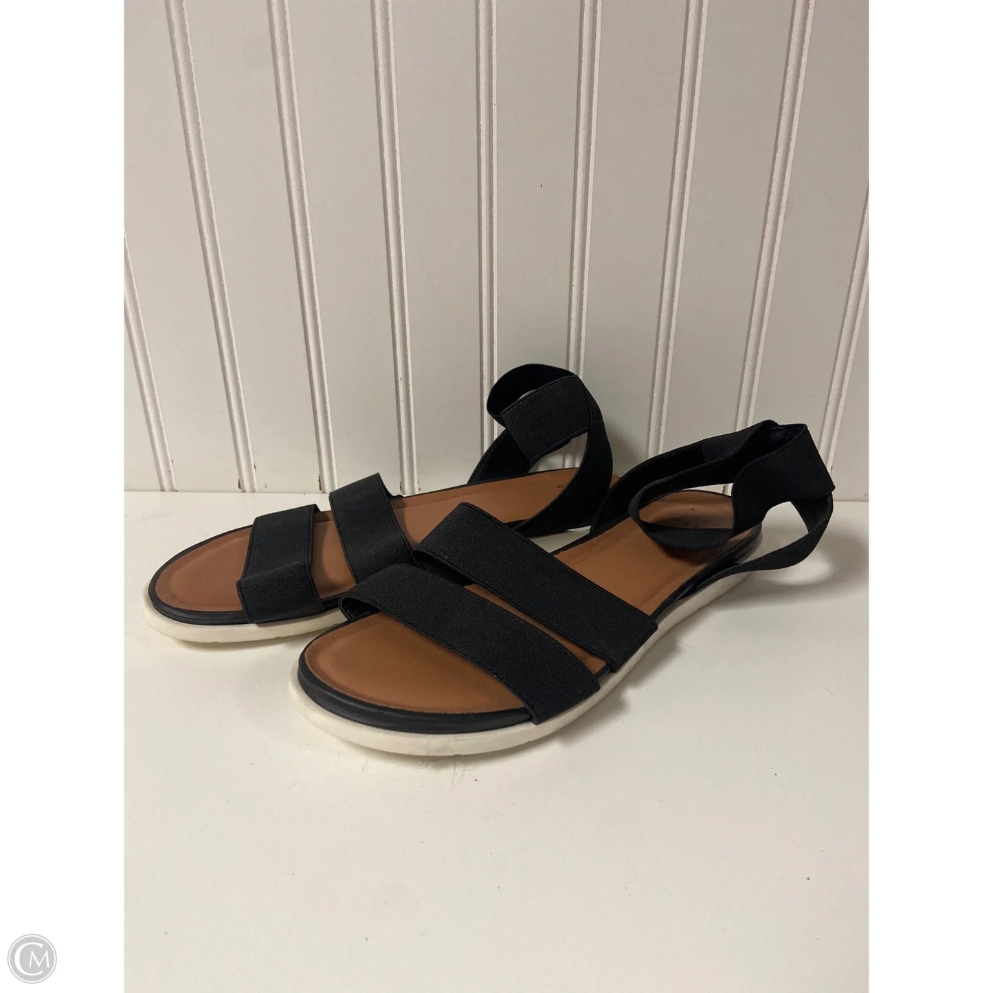 Sandals Flats By Clothes Mentor In Black & Brown, Size: 8.5