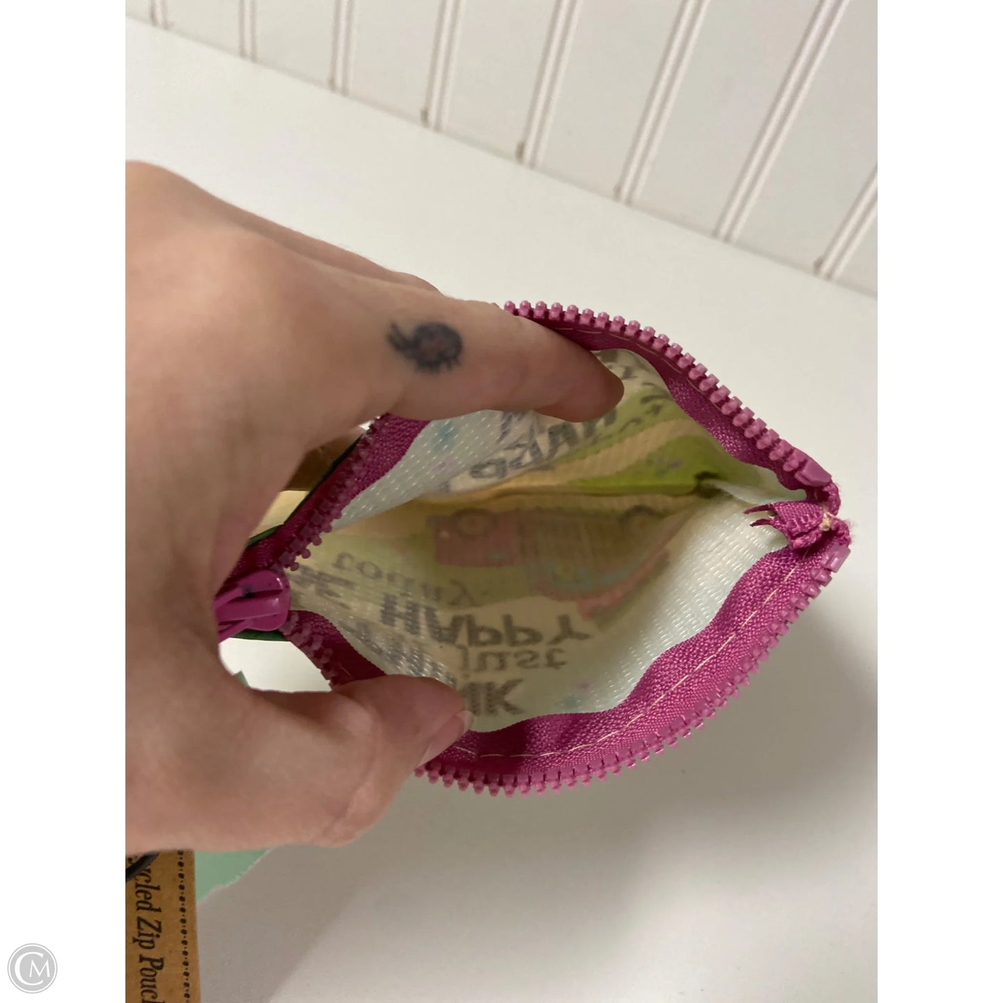 Coin Purse By Clothes Mentor, Size: Small