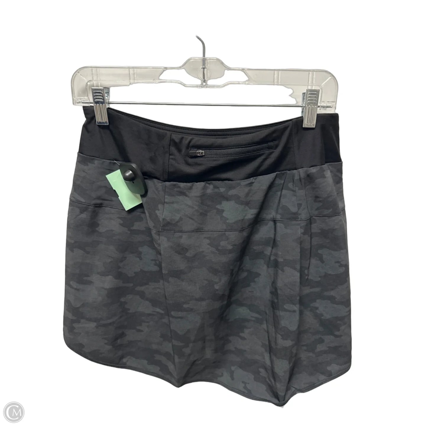 Athletic Skort By Kyodan In Camouflage Print, Size: M