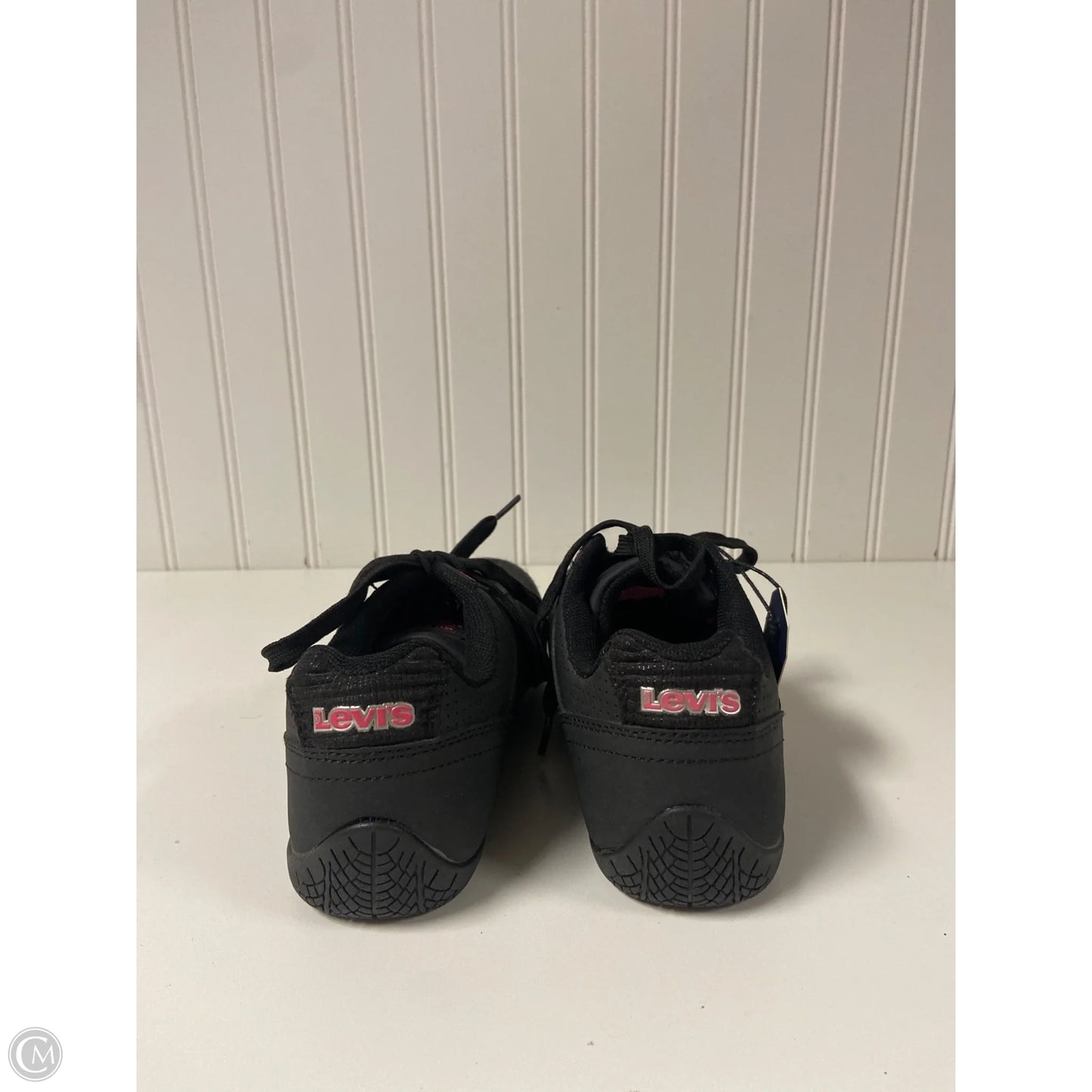 Shoes Athletic By Levis In Black, Size: 6.5