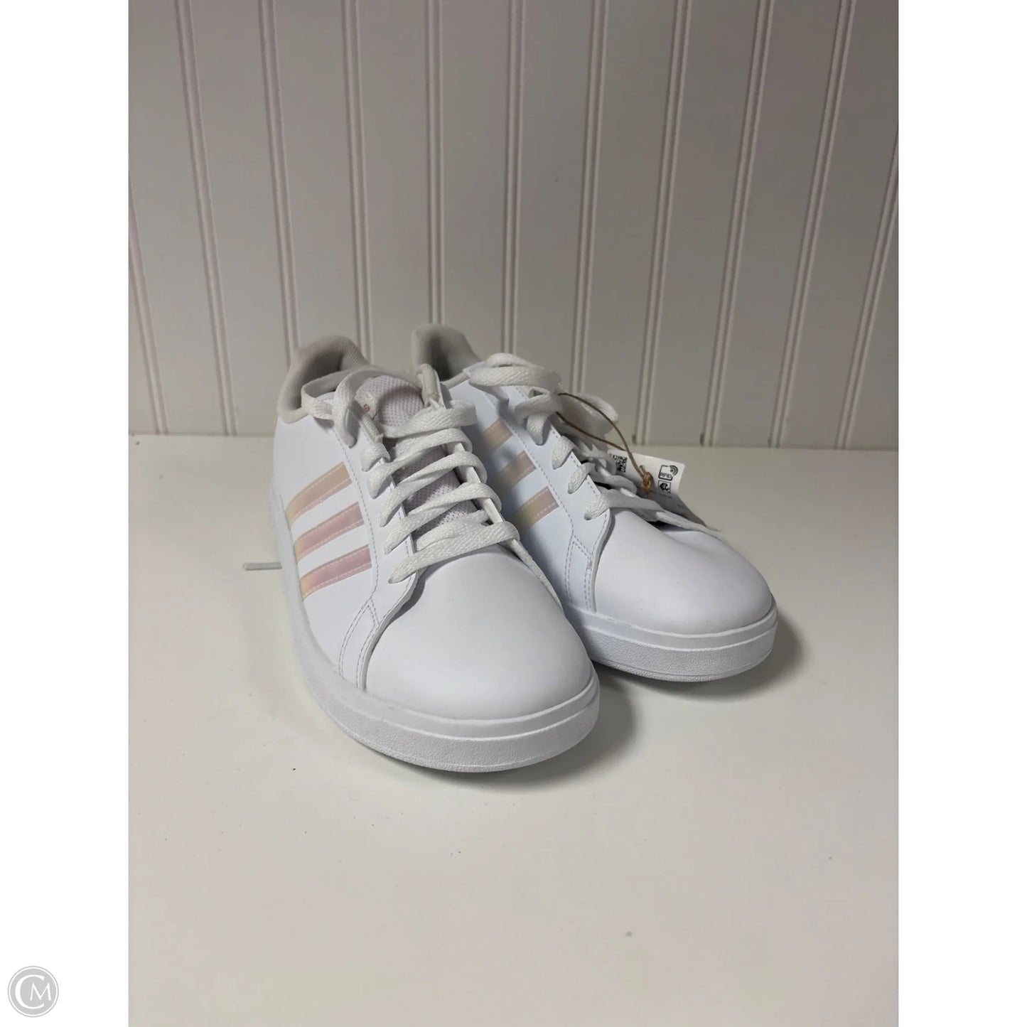 Shoes Sneakers By Adidas In White, Size: 7