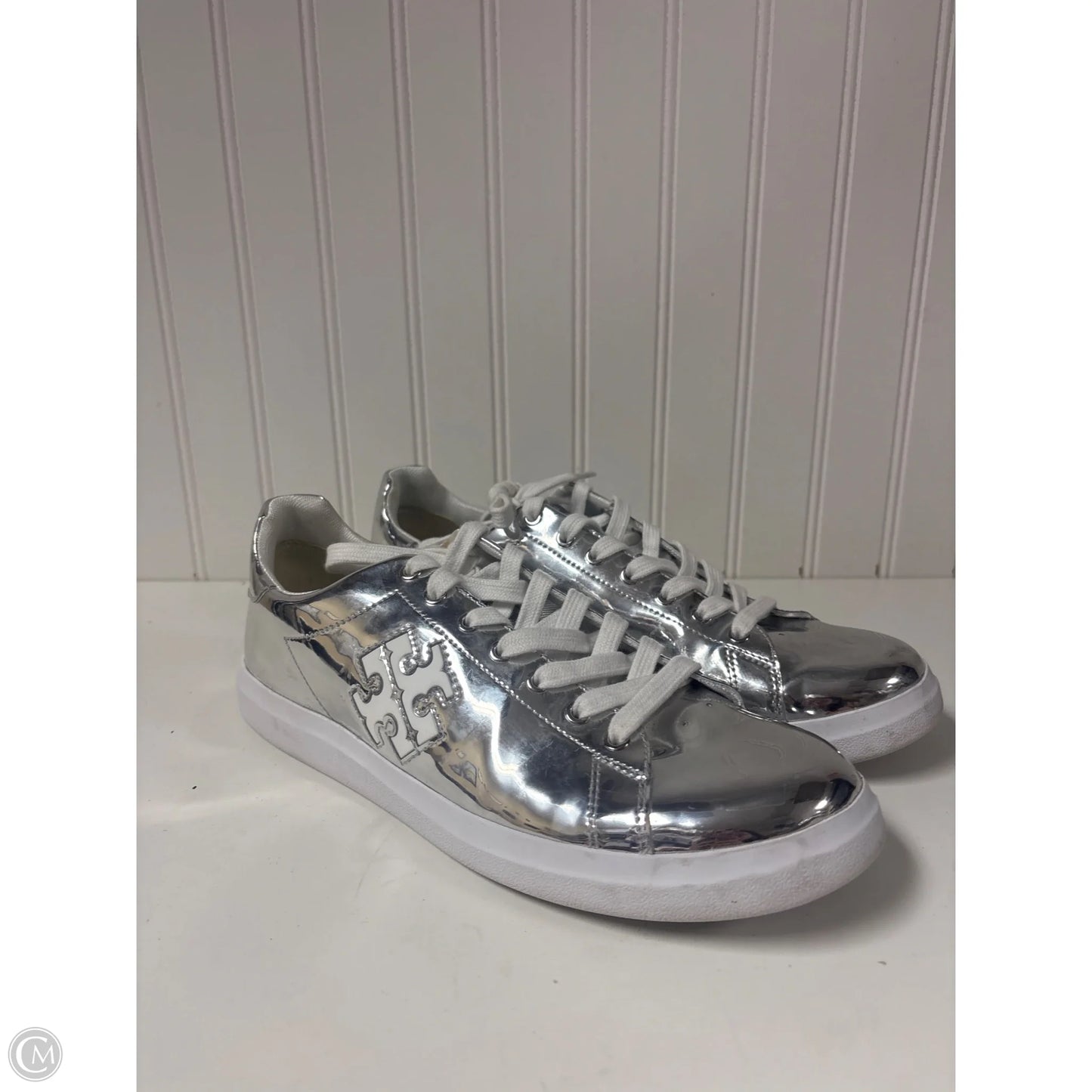 Shoes Designer By Tory Burch In Silver, Size: 10