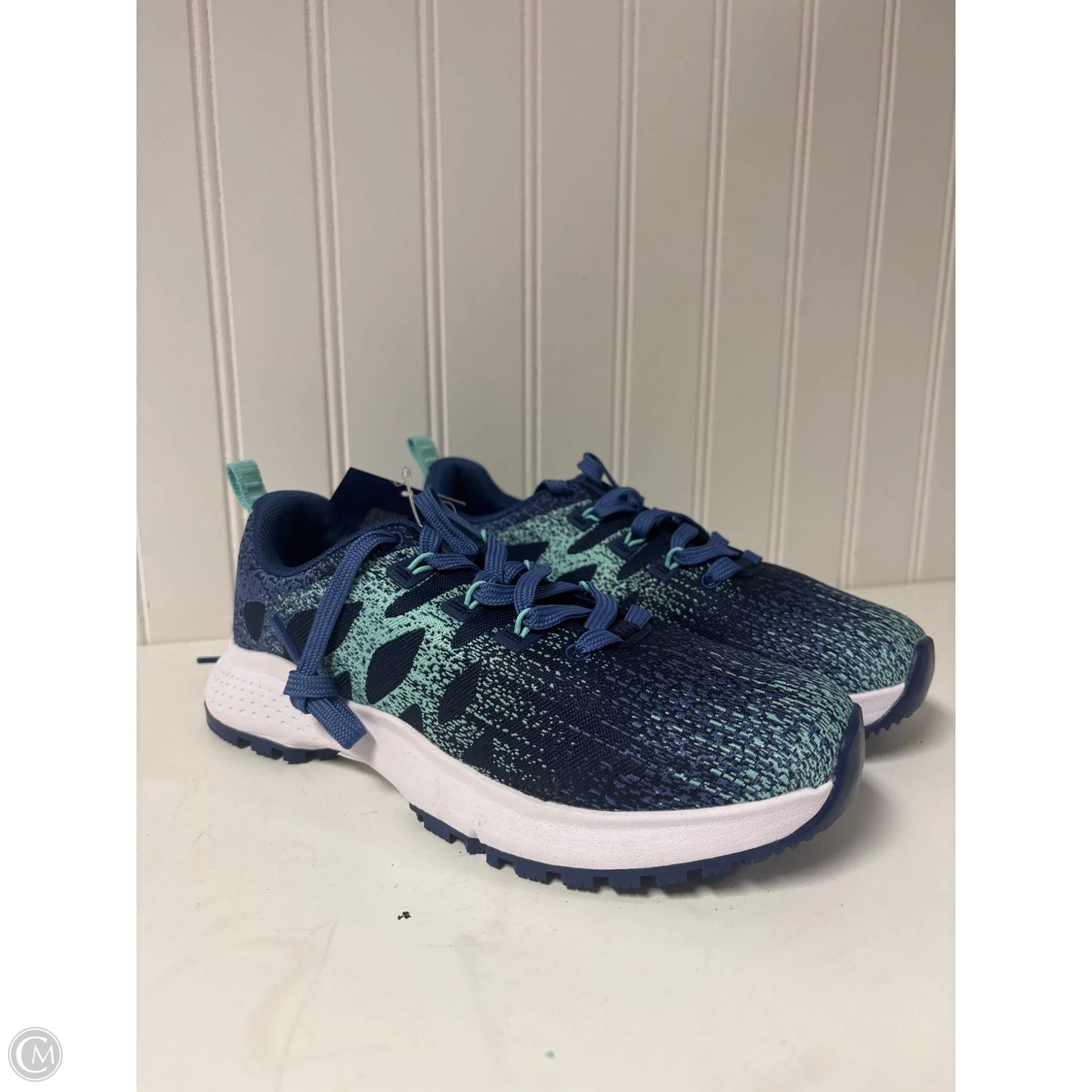 Shoes Athletic By Clothes Mentor In Blue & Green, Size: 5.5