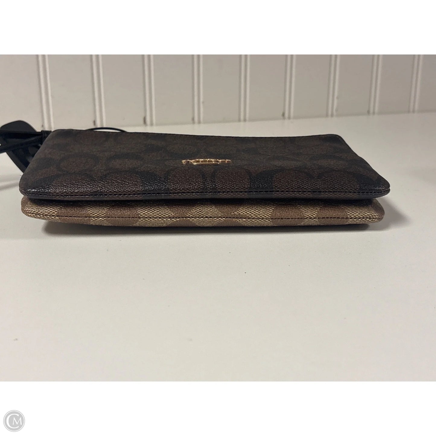 Wristlet Designer By Coach, Size: Medium