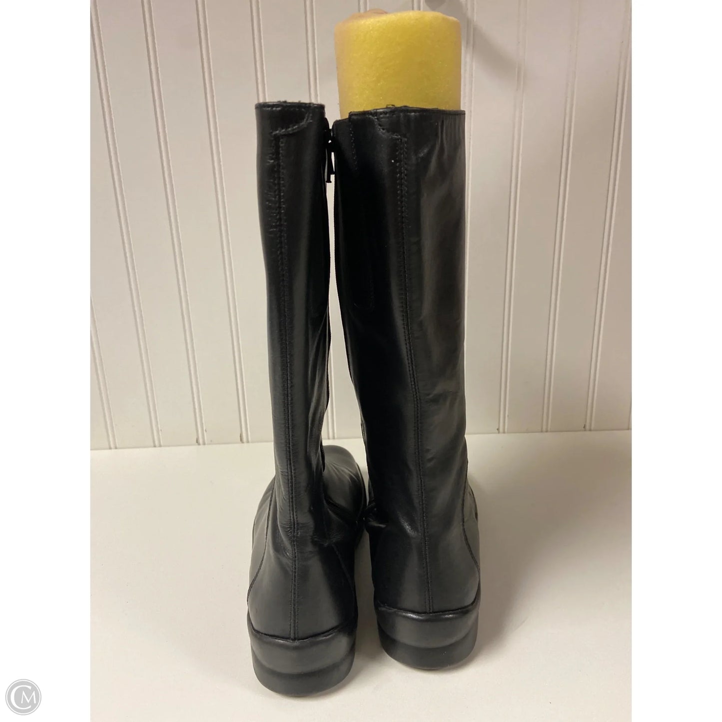 Boots Mid-calf Flats By Cmb In Black, Size: 6.5