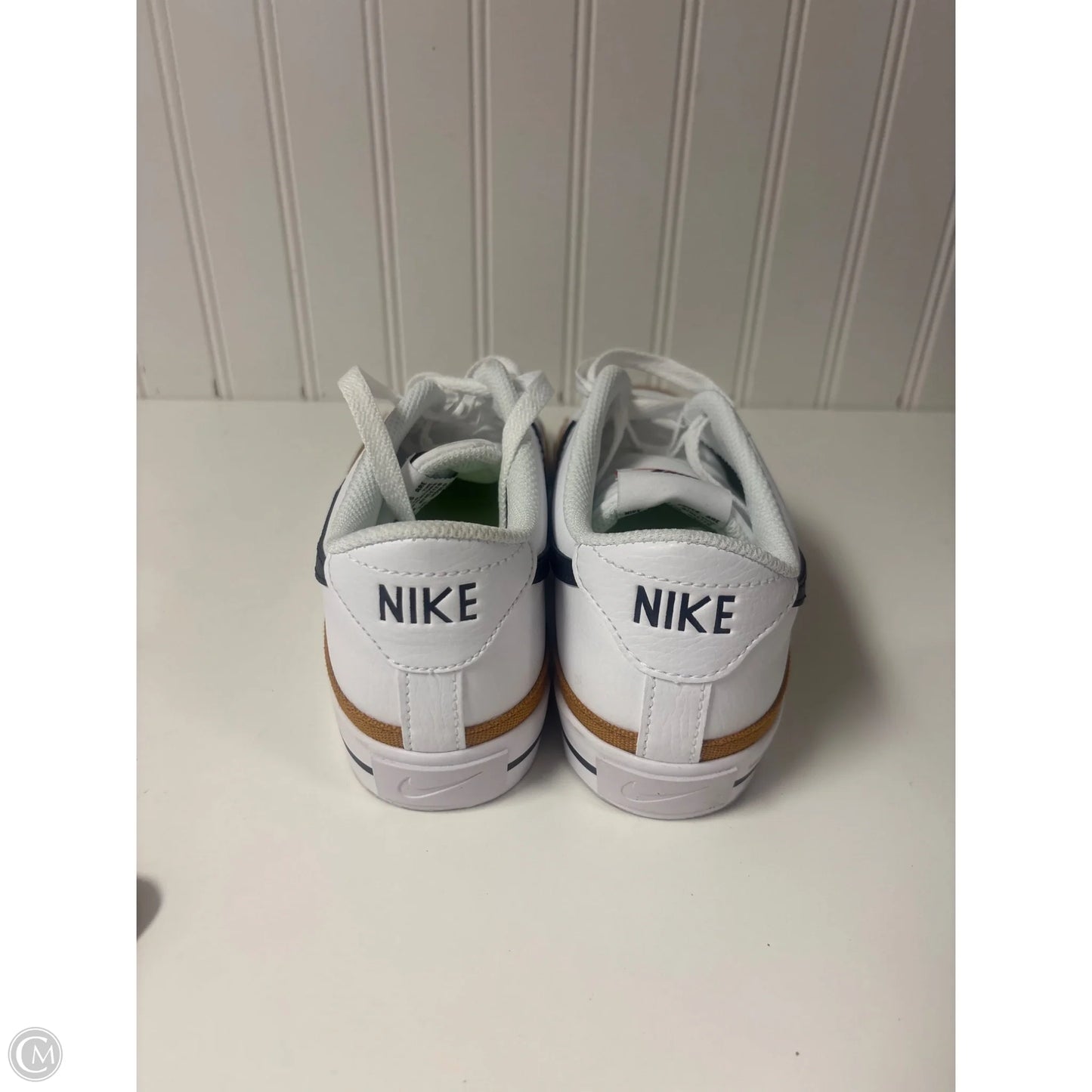 Shoes Sneakers By Nike In Tan & White, Size: 8