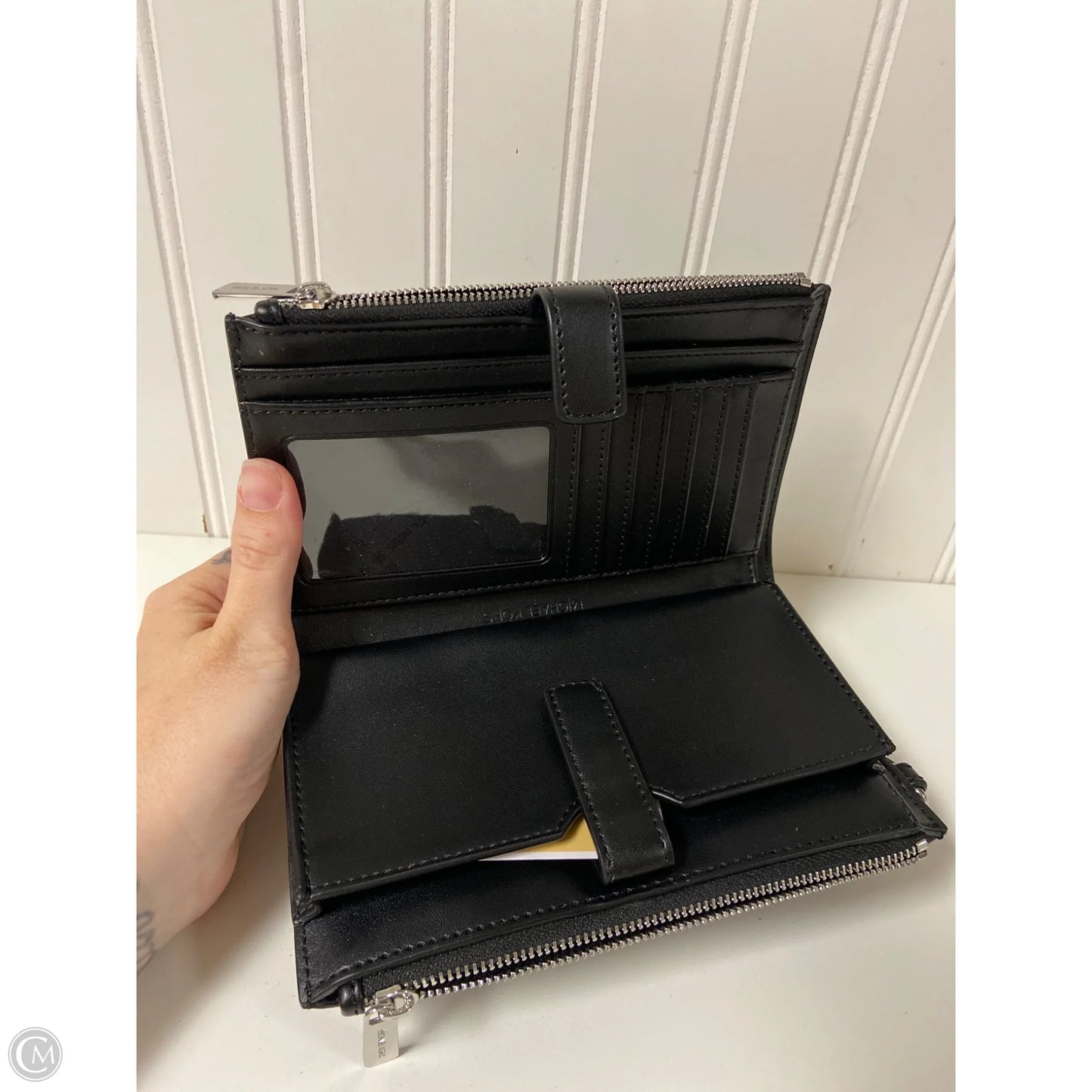 Wristlet Designer By Michael Kors, Size: Medium