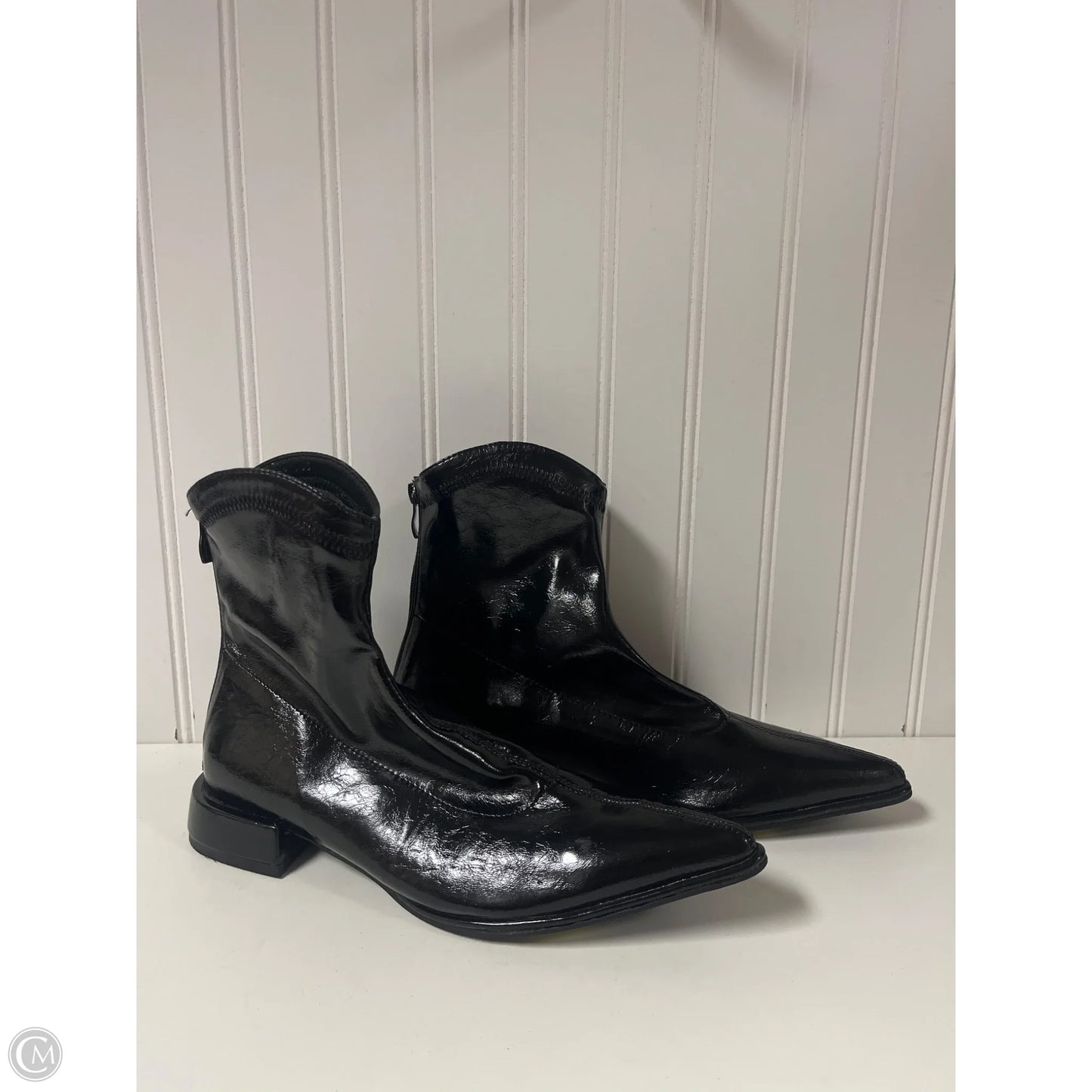 Boots Ankle Heels By Clothes Mentor In Black, Size: 7.5