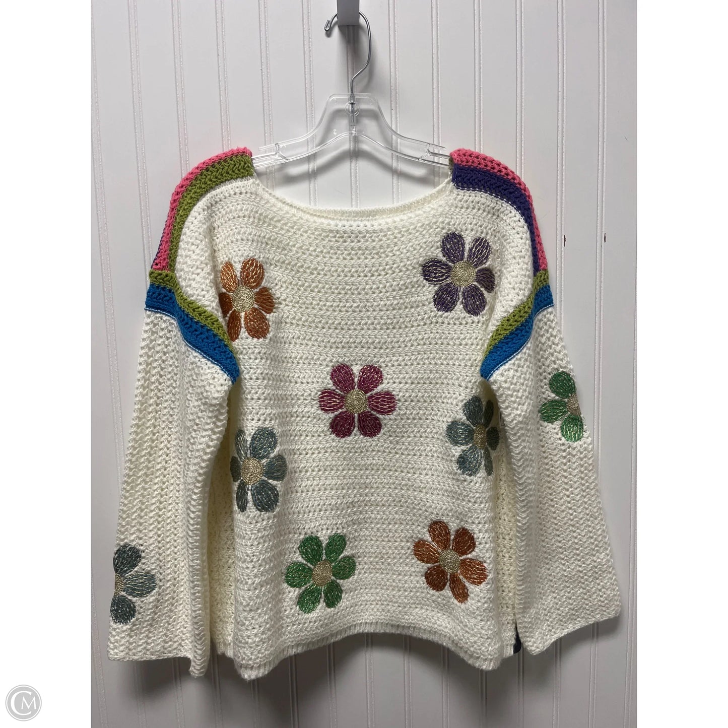 Sweater By Clothes Mentor In Cream, Size: M
