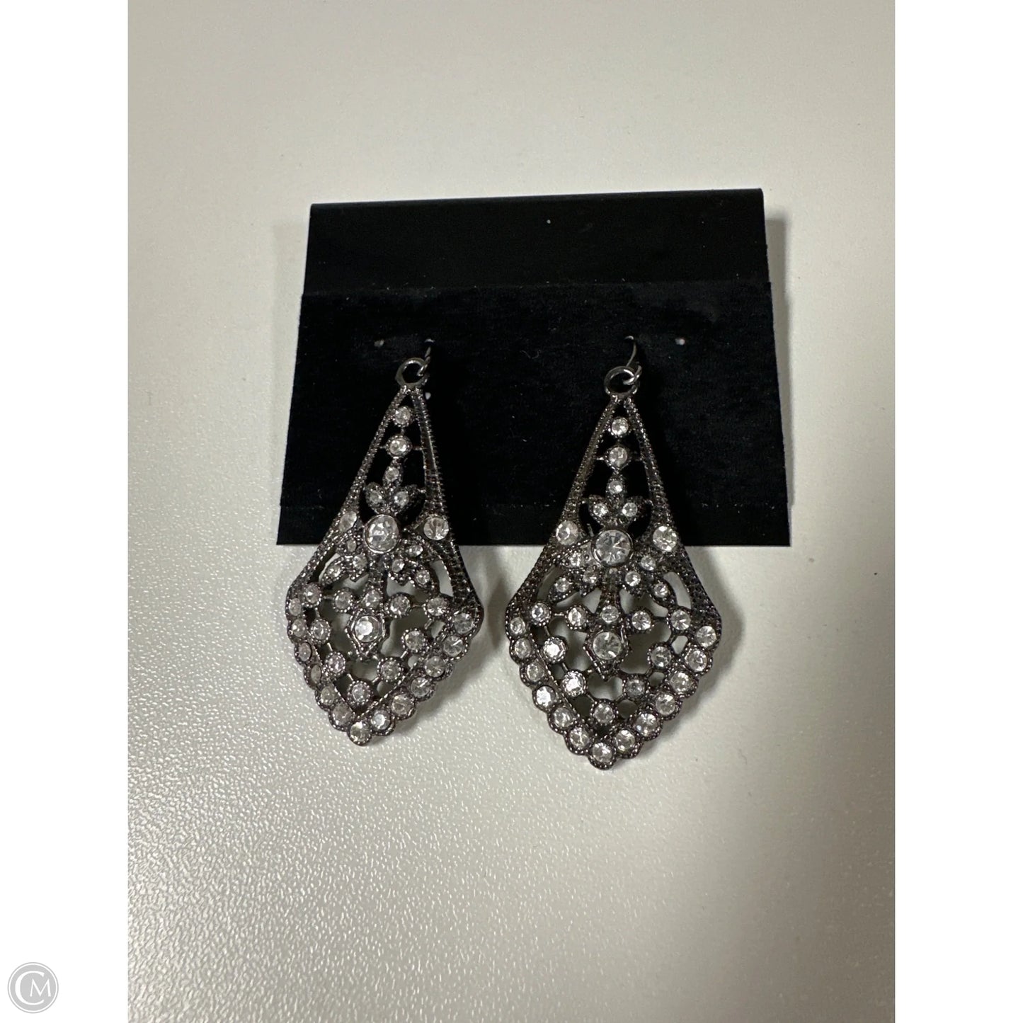 Earrings Dangle/drop By Clothes Mentor
