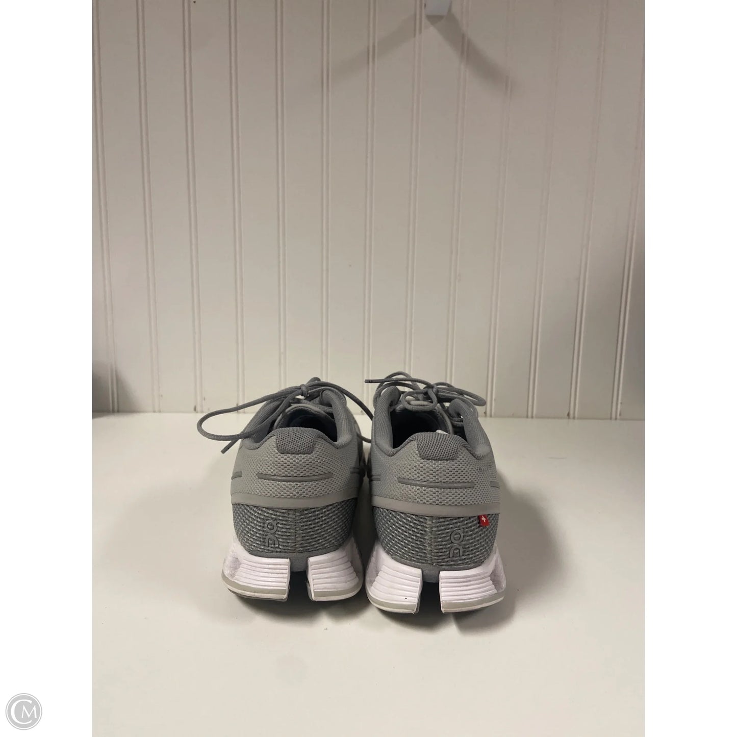 Shoes Athletic By On Cloud In Green, Size: 8