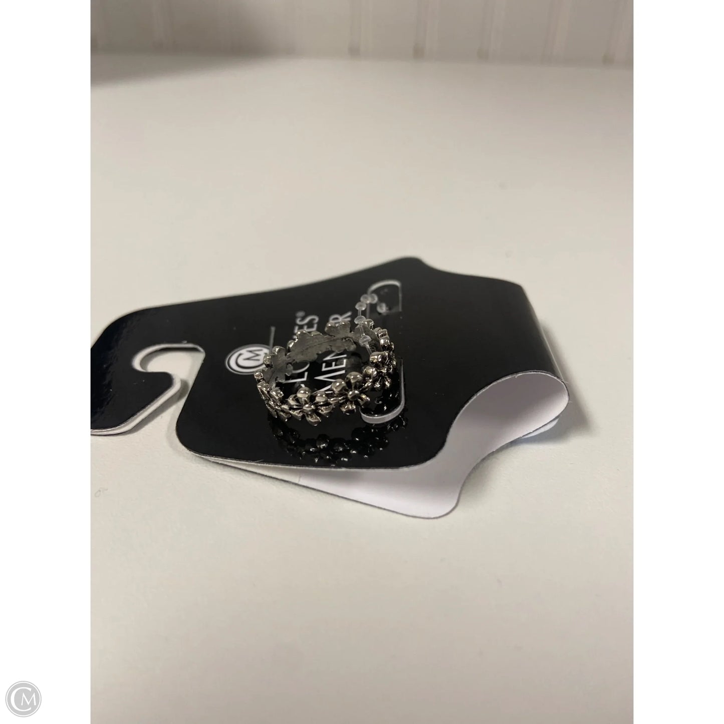 Ring Band By Clothes Mentor, Size: 7.5