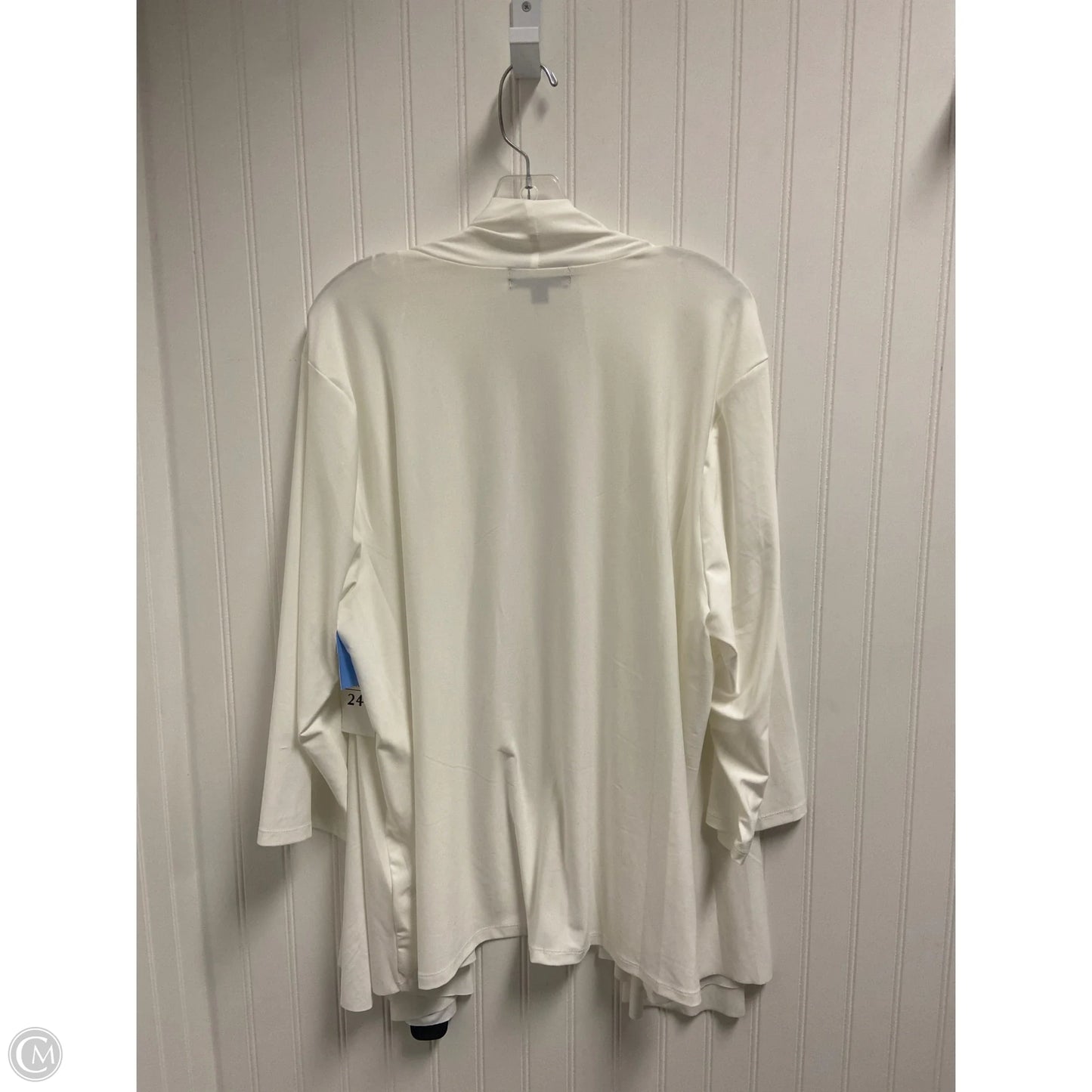 Cardigan By Clothes Mentor In White, Size: 2x