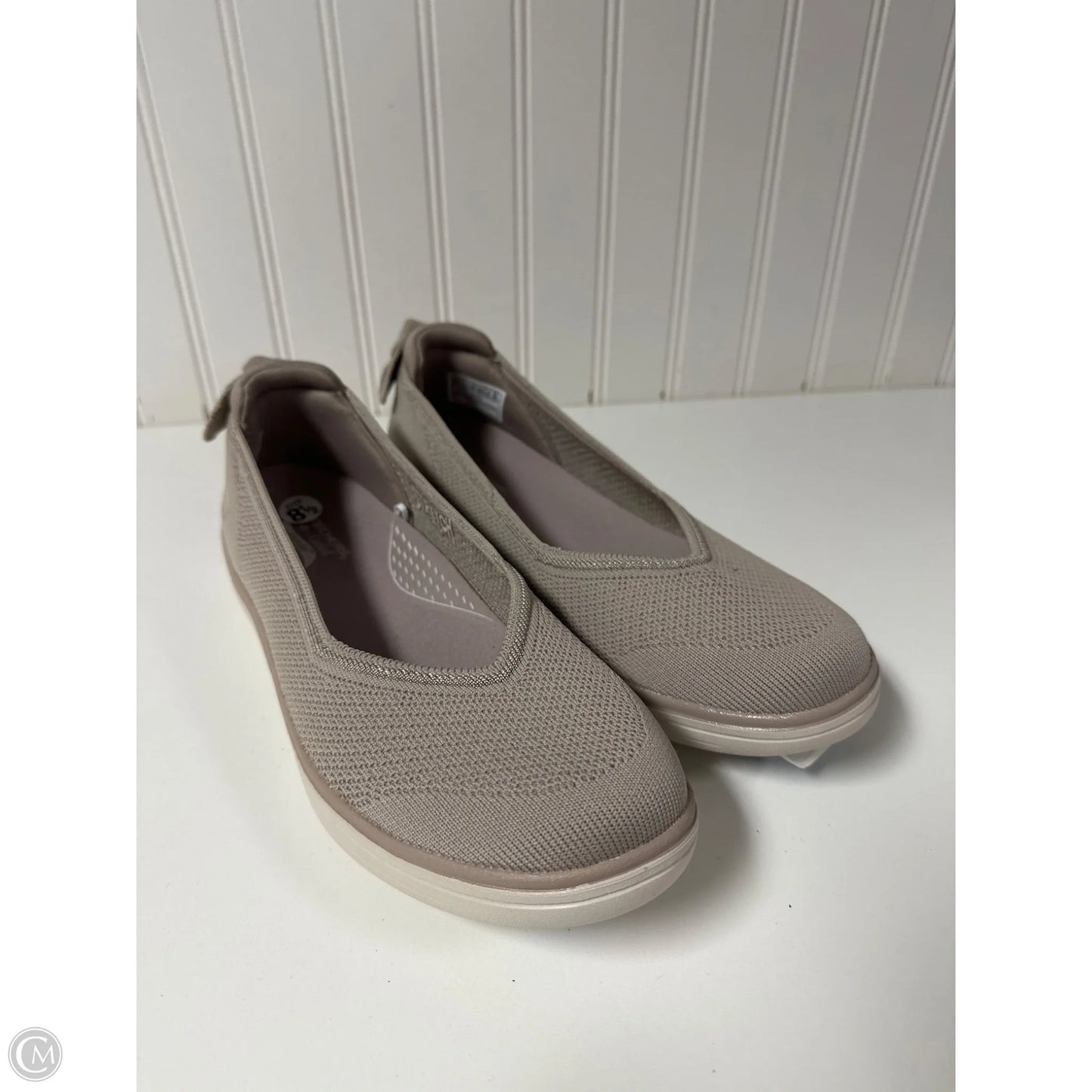 Shoes Flats By Skechers In Taupe, Size: 8.5