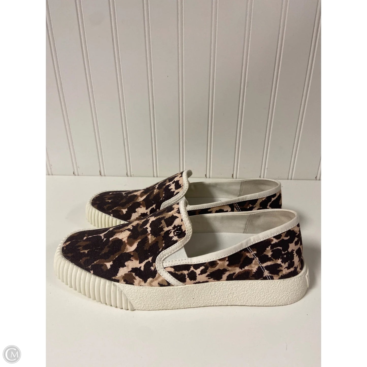 Shoes Flats By Veronica Beard In Animal Print, Size: 8