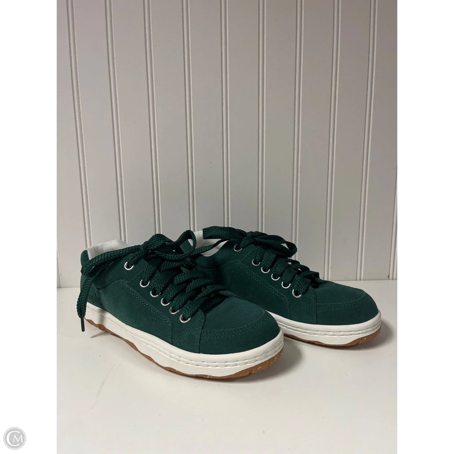 Shoes Sneakers By Simple In Green, Size: 8