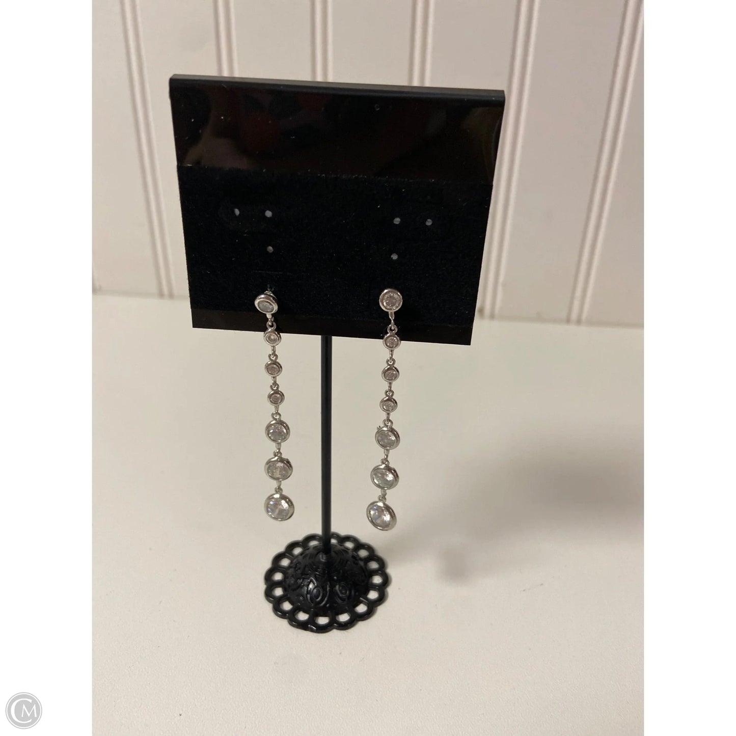 Earrings Dangle/drop By Clothes Mentor