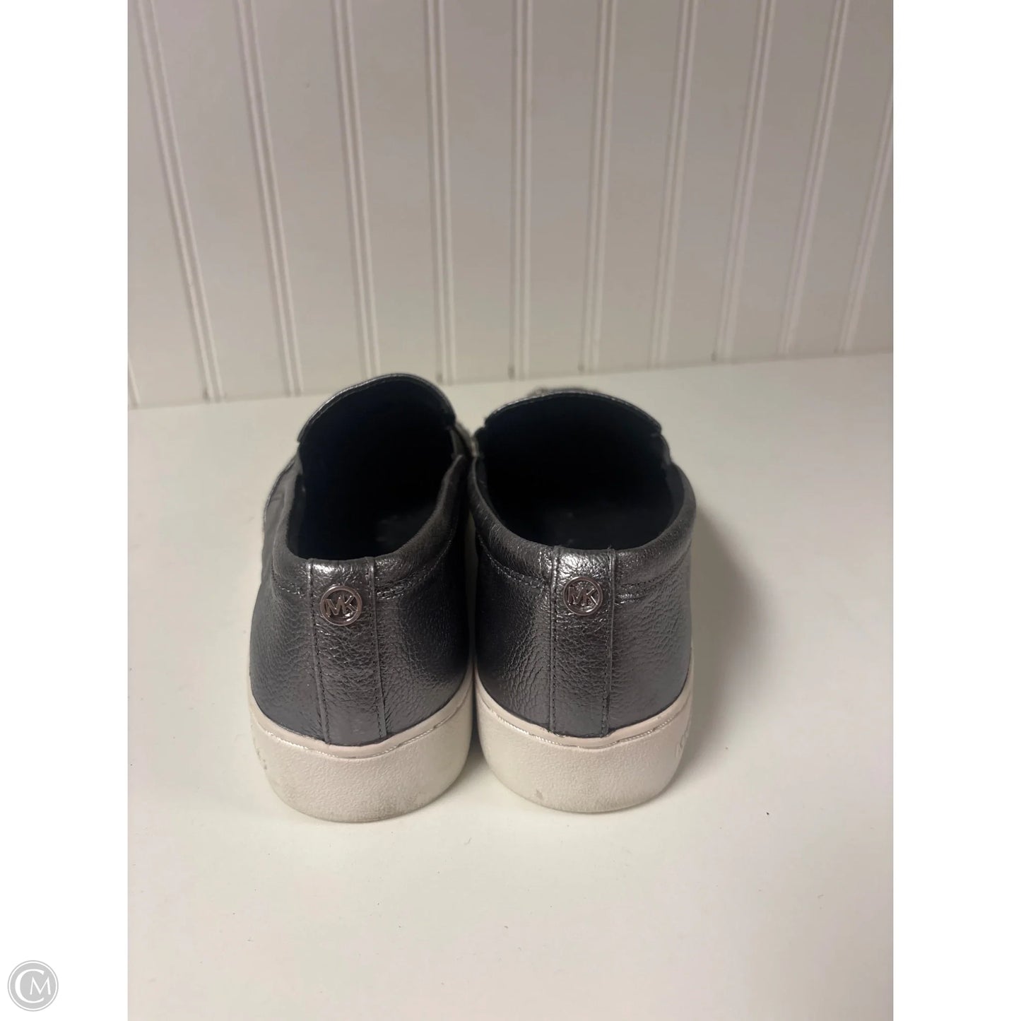 Shoes Designer By Michael Kors In Silver, Size: 7.5